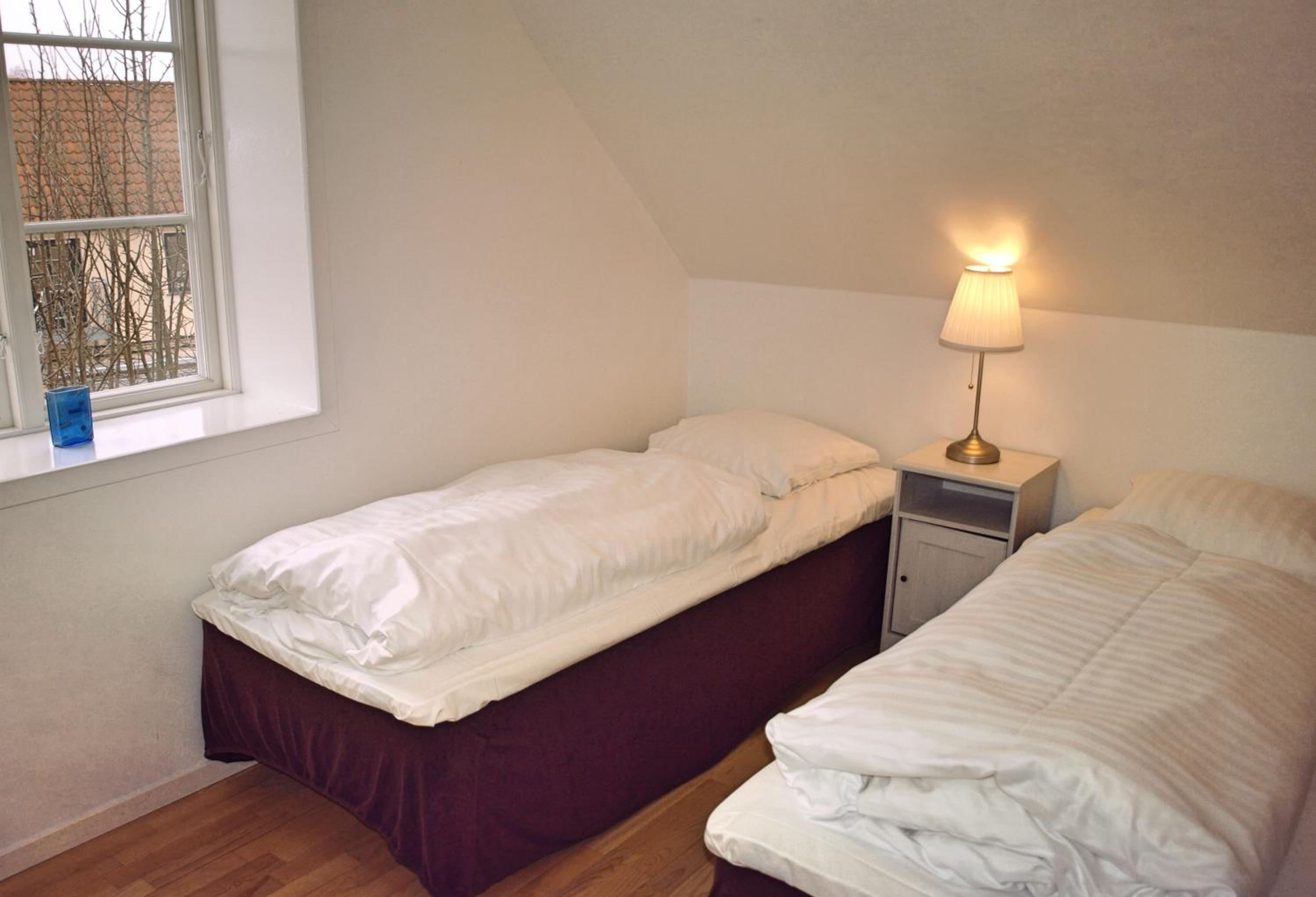 Two-Bedroom Apartment - Photo 12