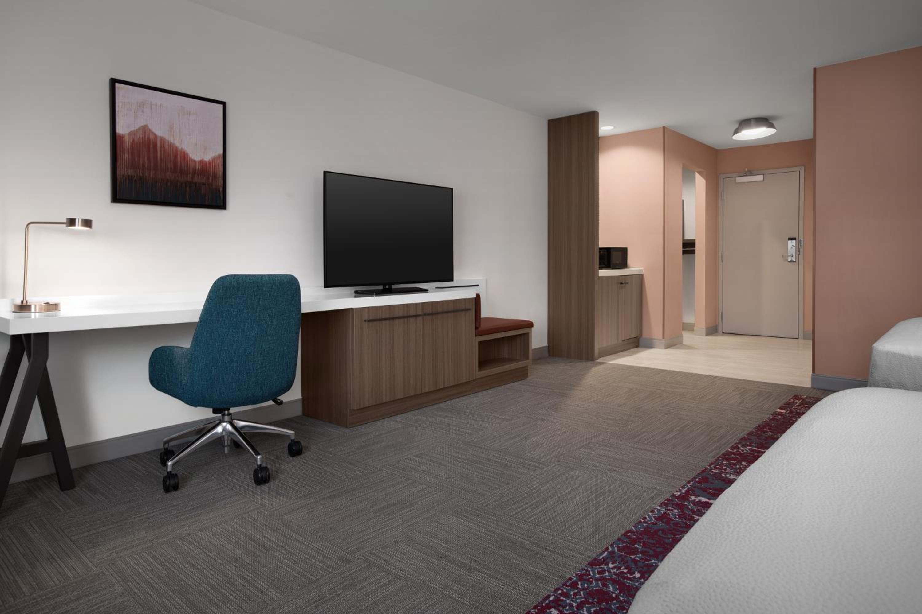 Queen Room with Two Queen Beds and Accessible Tub - Mobility Access - Photo 1