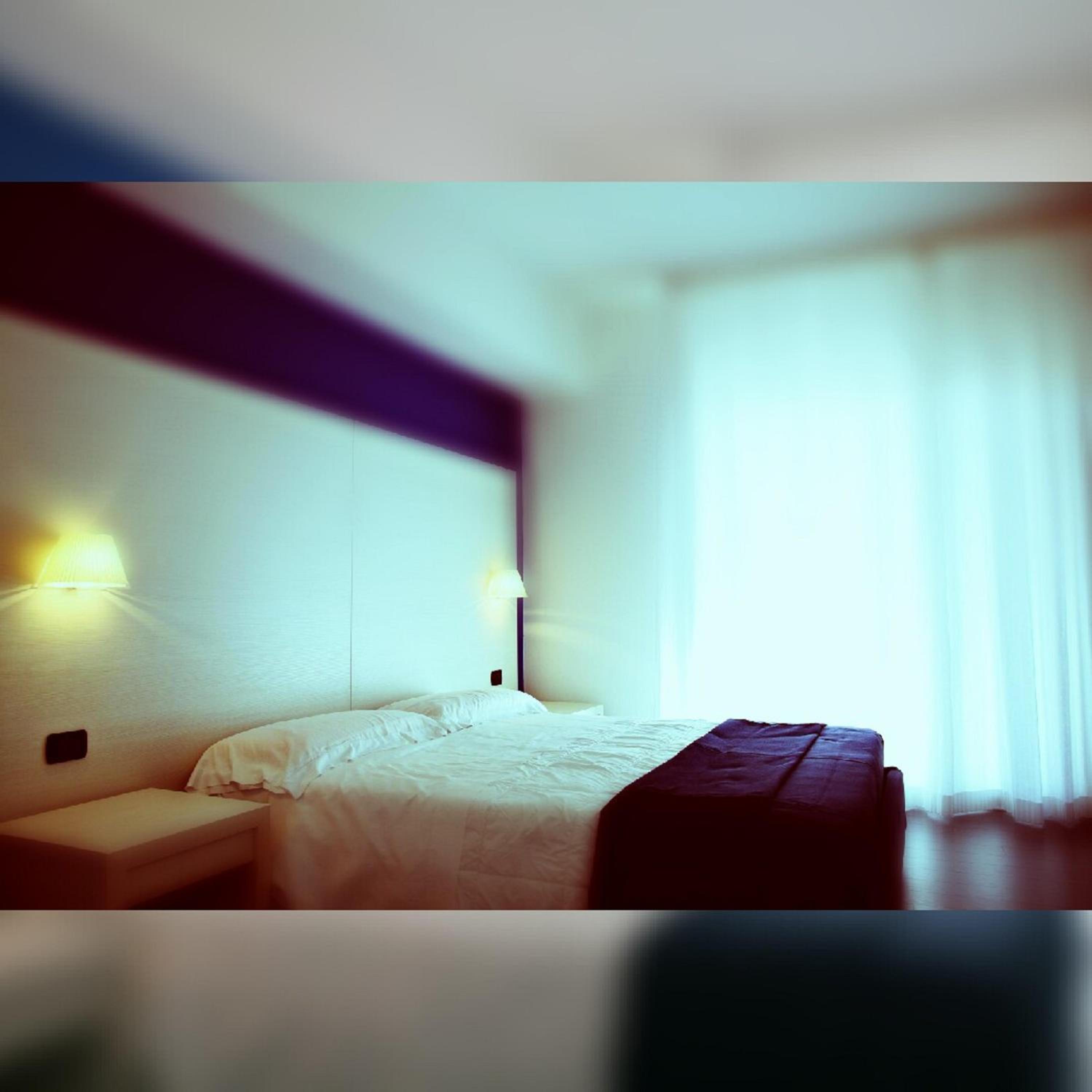 Double Room with Private Bathroom and Balcony photo 1