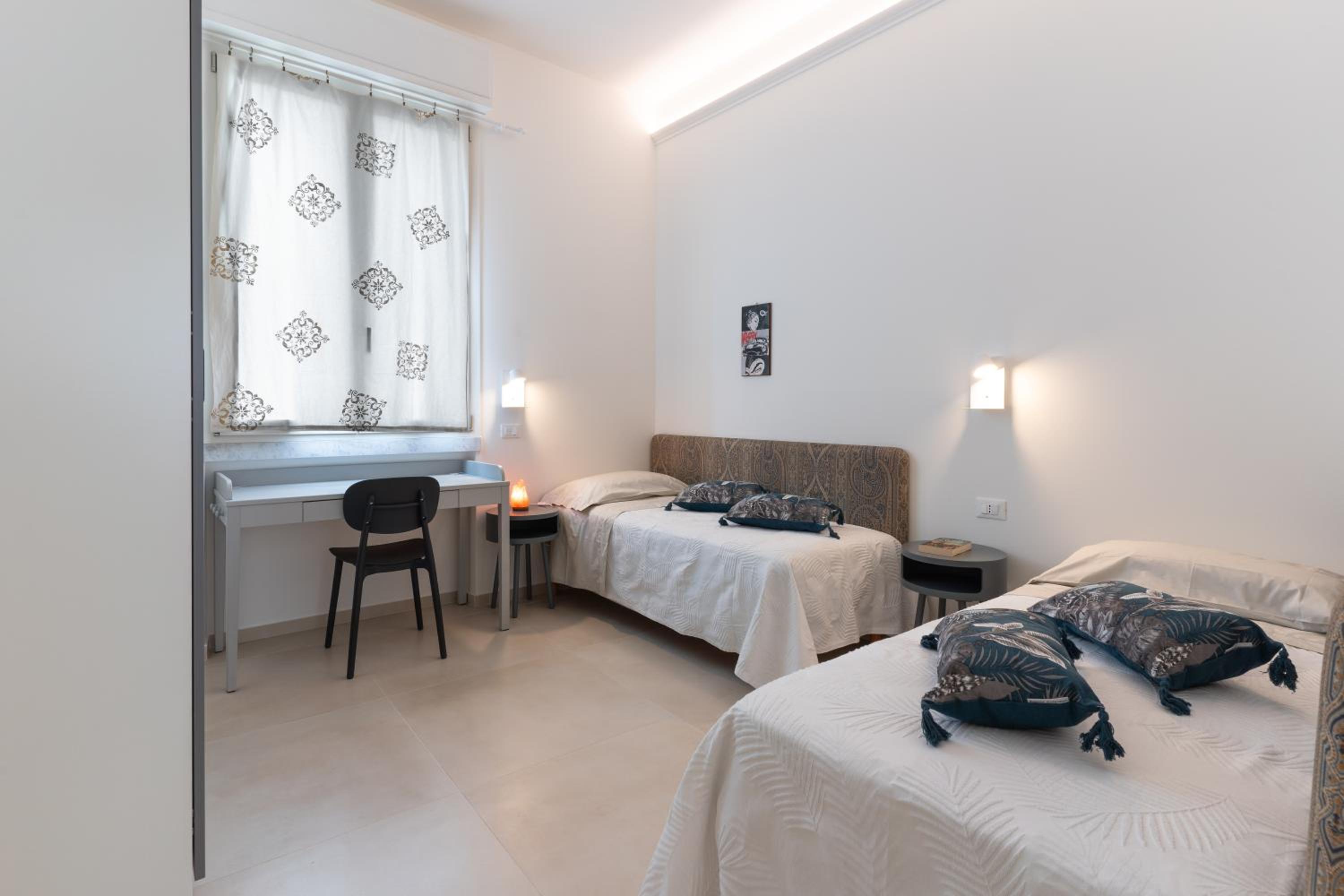 Two-Bedroom Deluxe Apartment photo 3