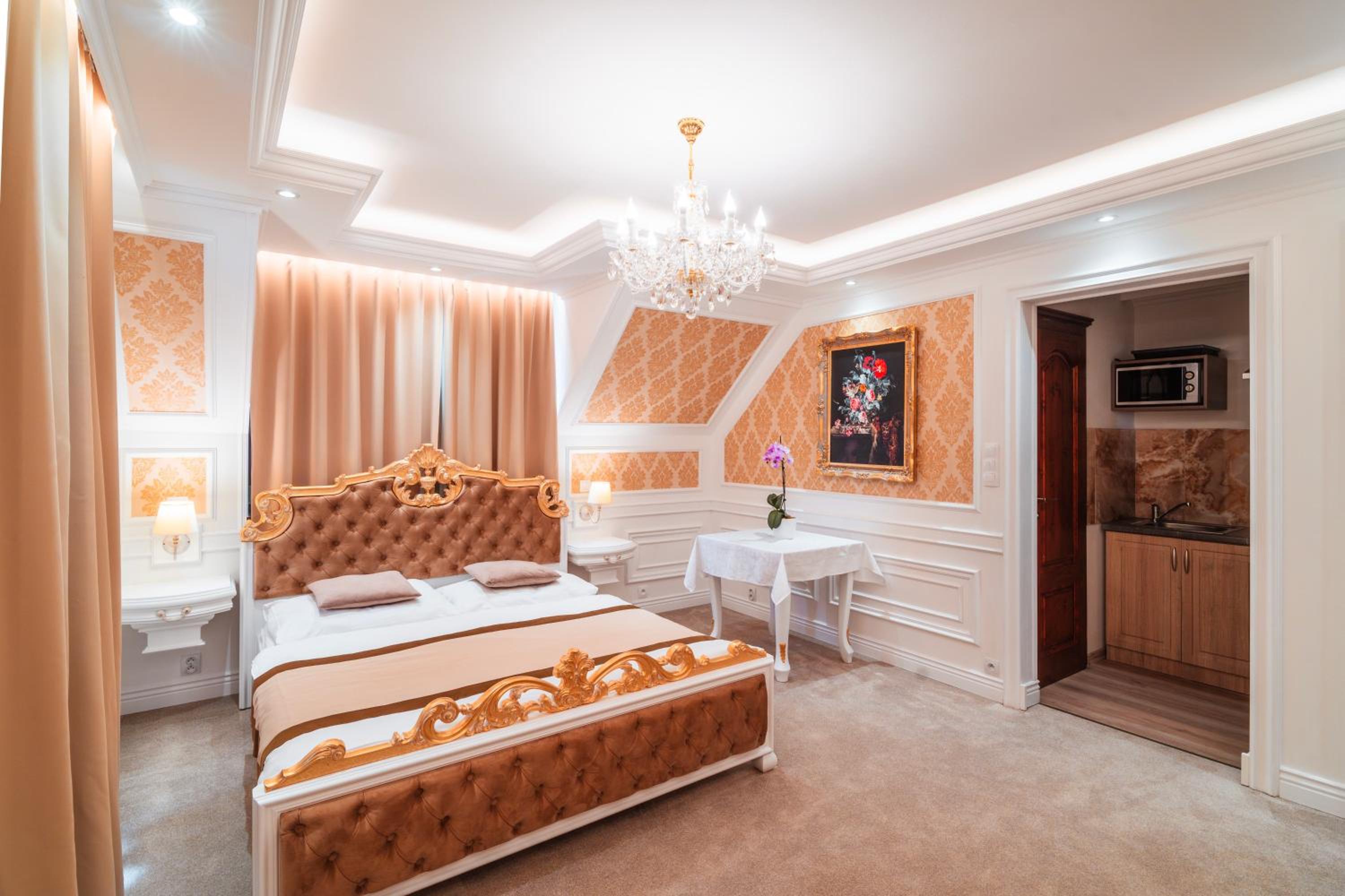 Superior Room with Balcony photo 3