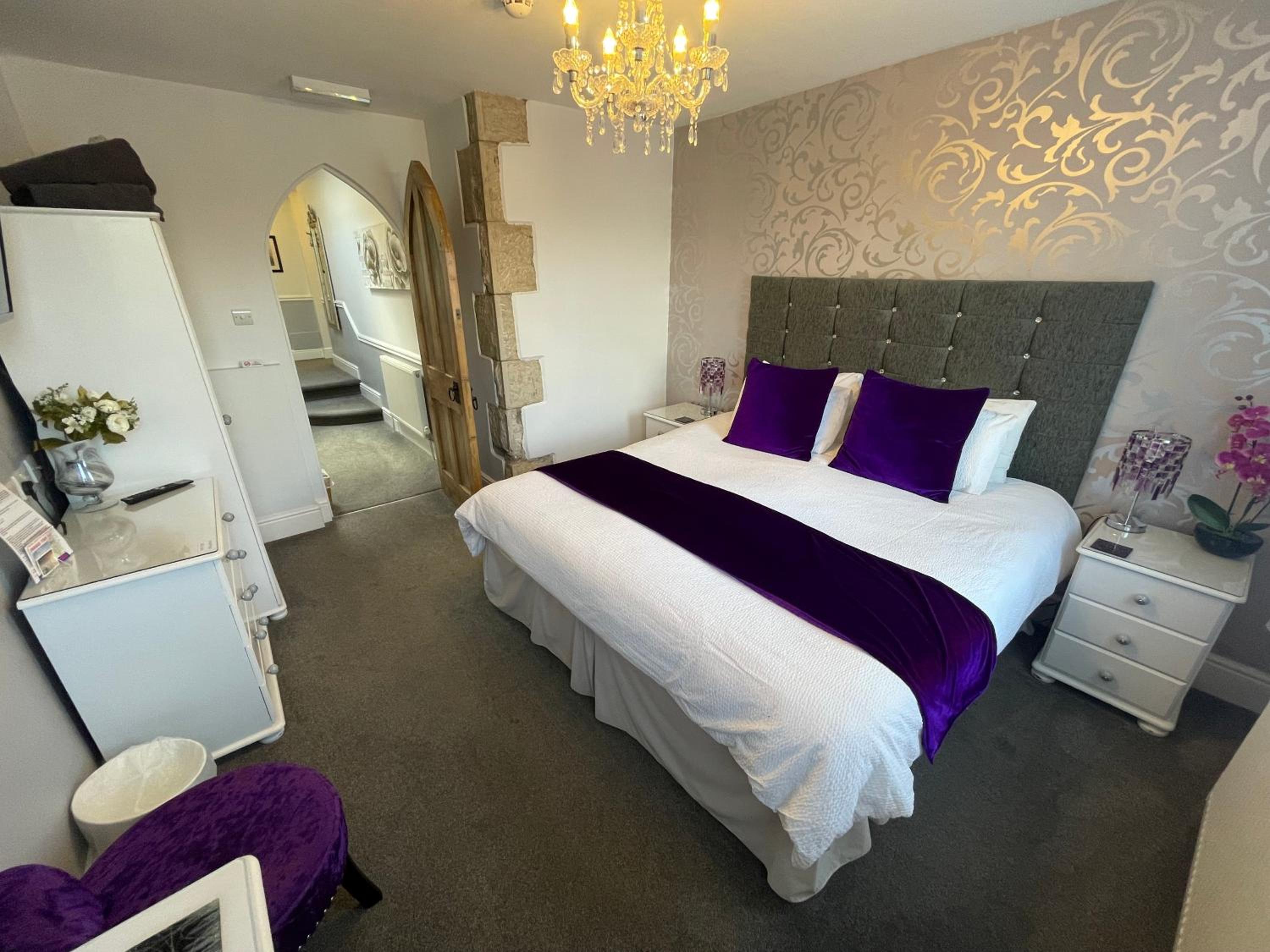 Superior King Room