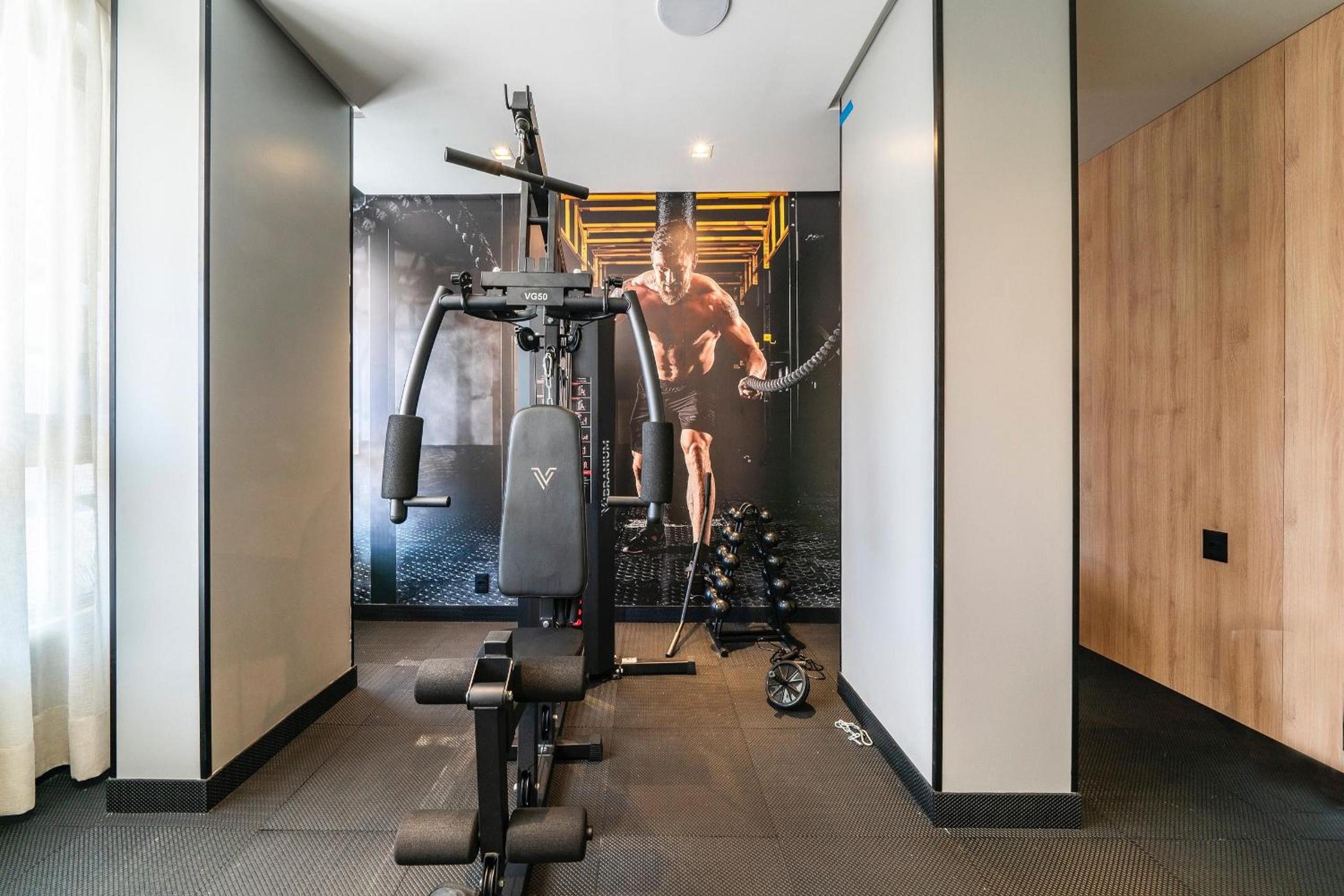 Deluxe Apartment