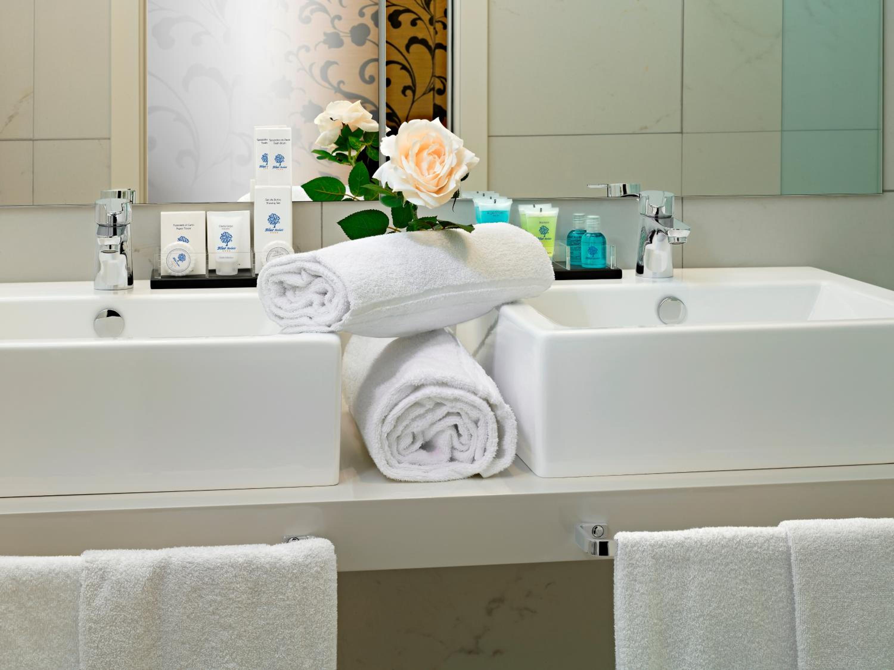 Suite - Photo 6