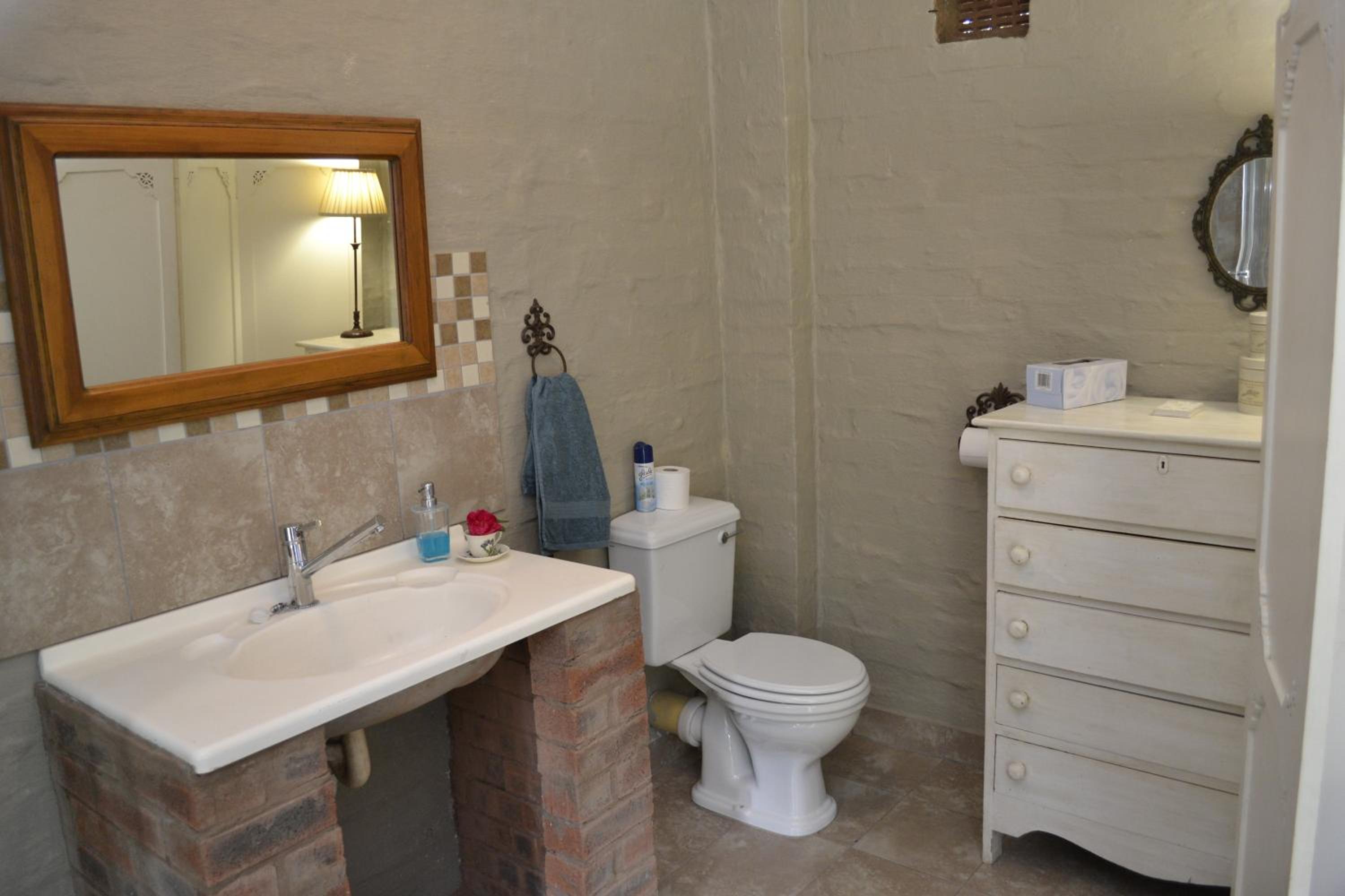 Twin/Double Room photo 2