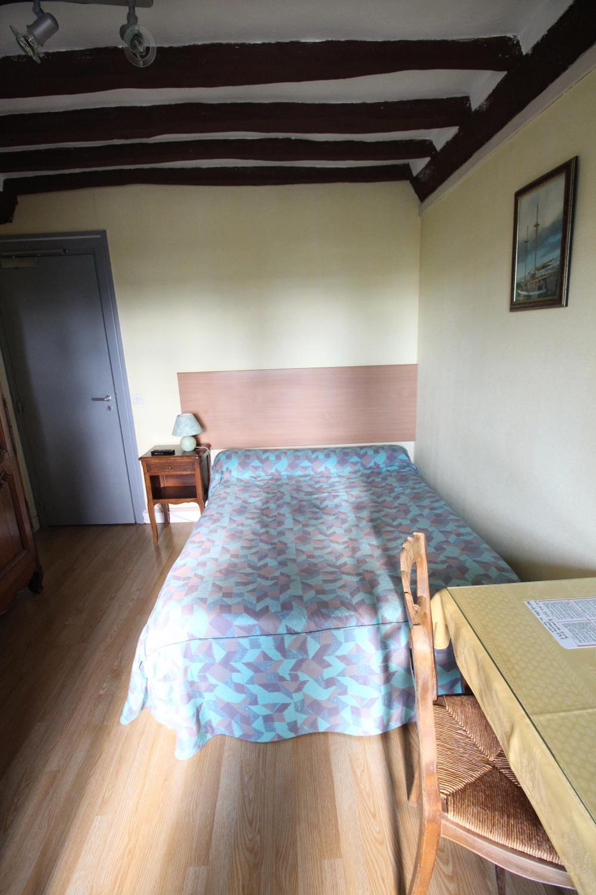 Double Room with Shared Toilet photo 1