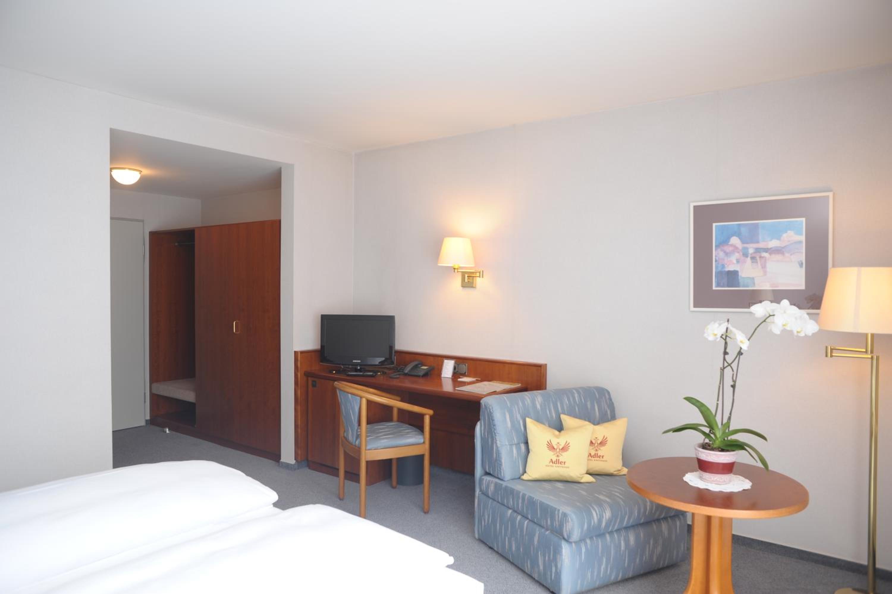 Standard Double Room - Photo 2