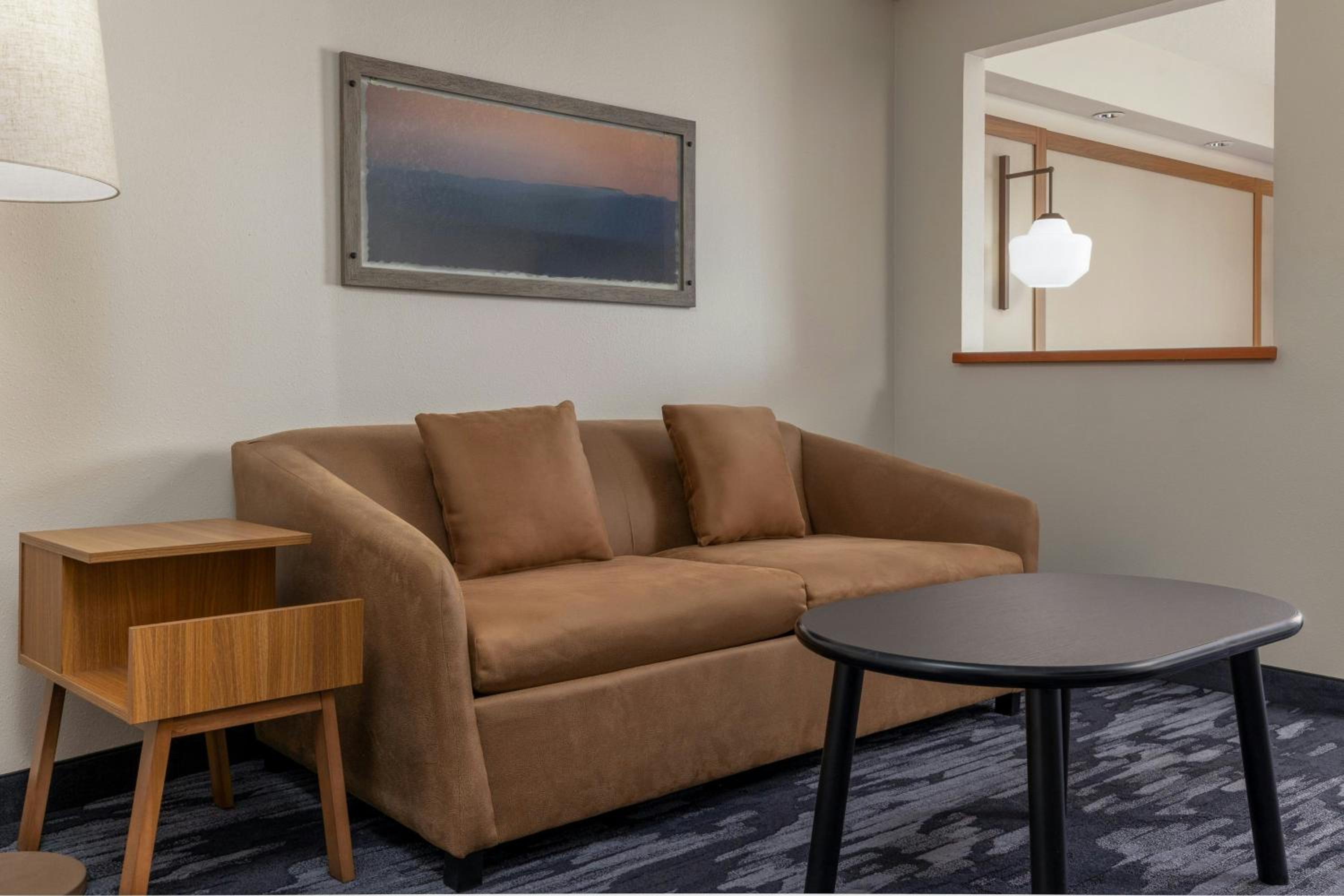 King Suite with Sofa Bed - Hearing Accessible photo 3