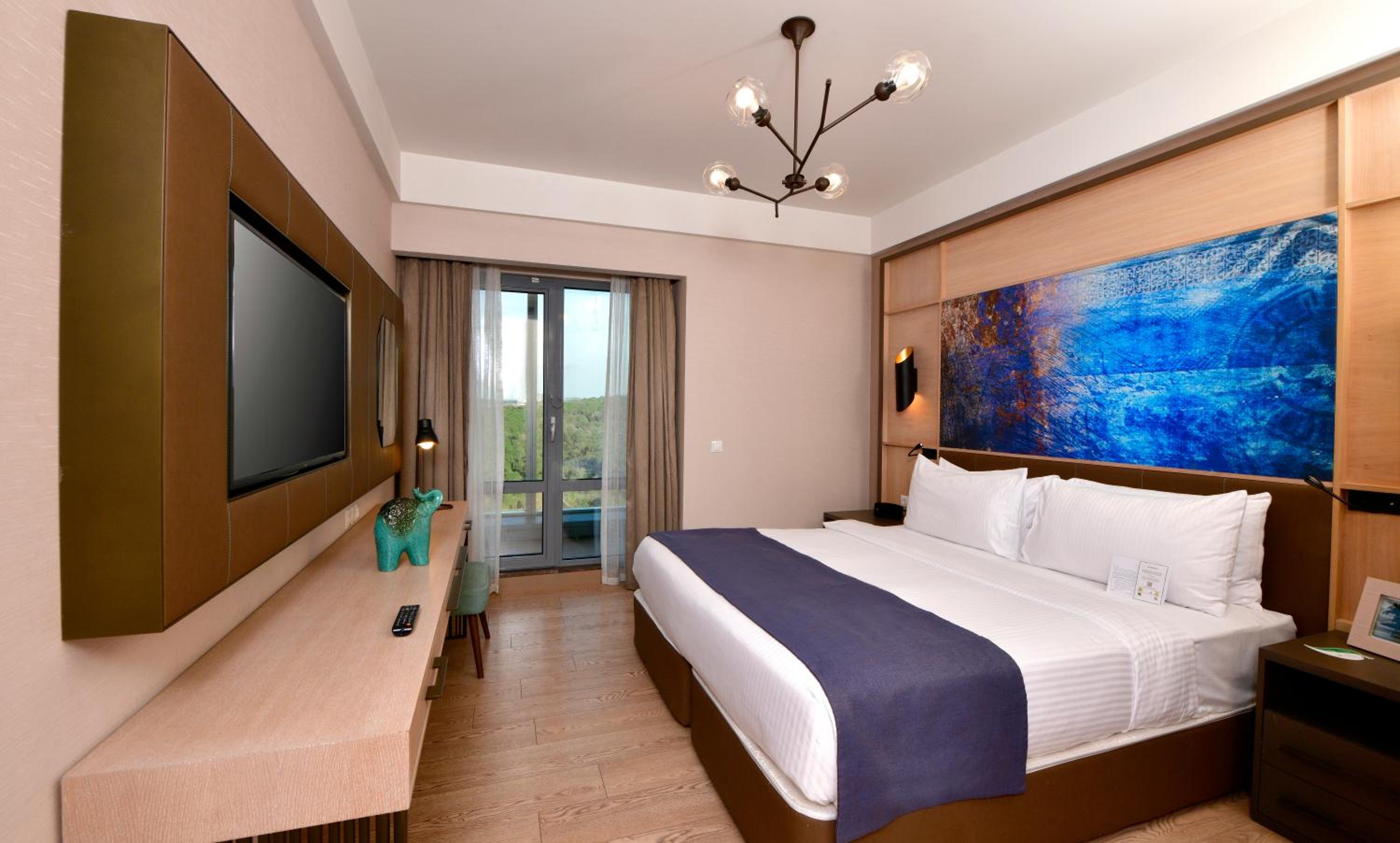 Two-Bedroom Apartment with View photo 1
