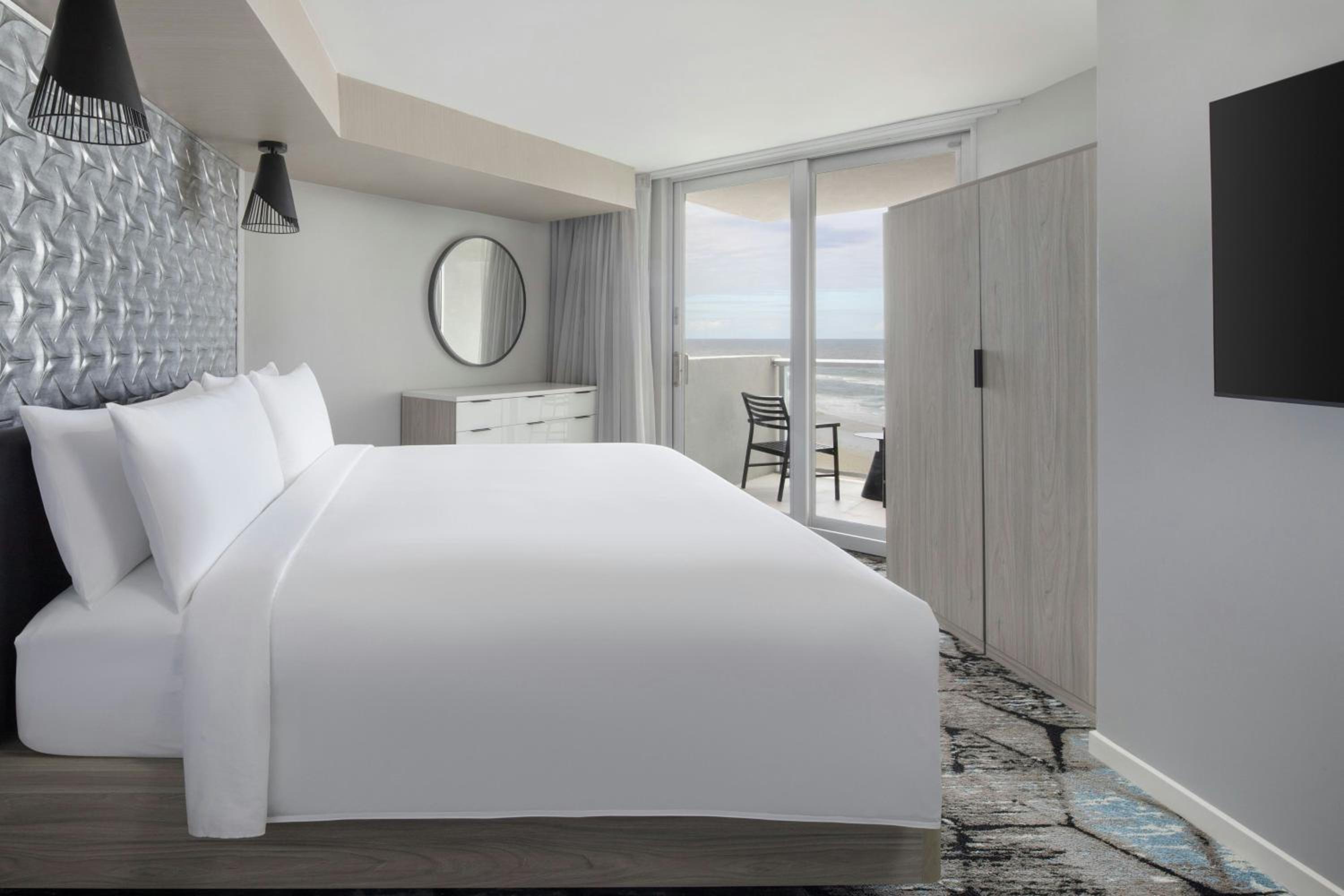 One-Bedroom King Suite with Sofa Bed, Ocean View and Balcony