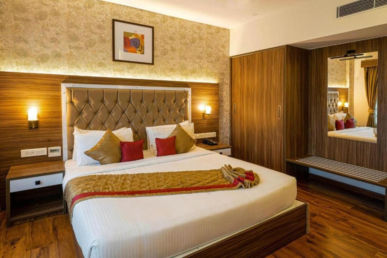 Deluxe Room - Photo 2