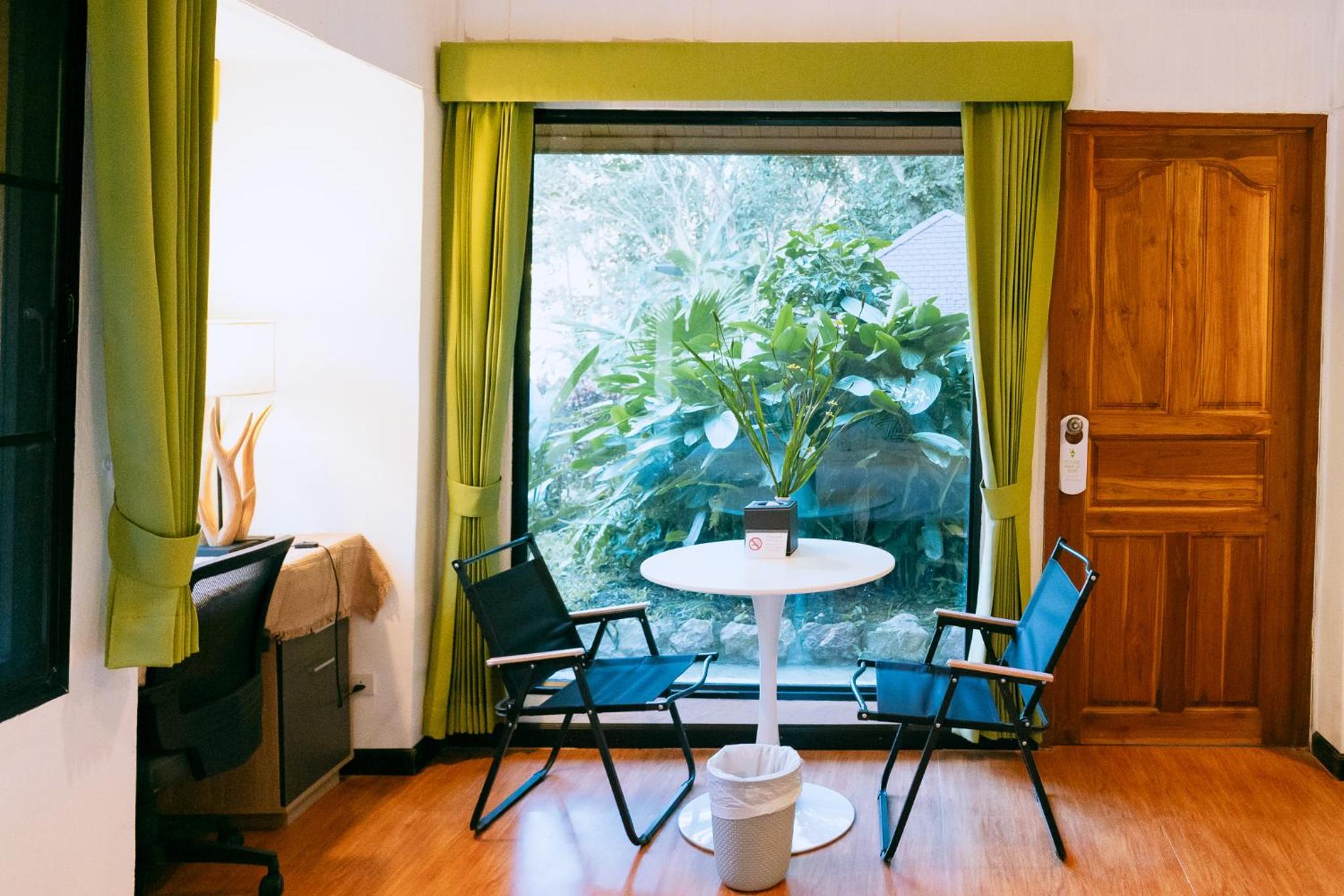 Forest  Room  photo 2