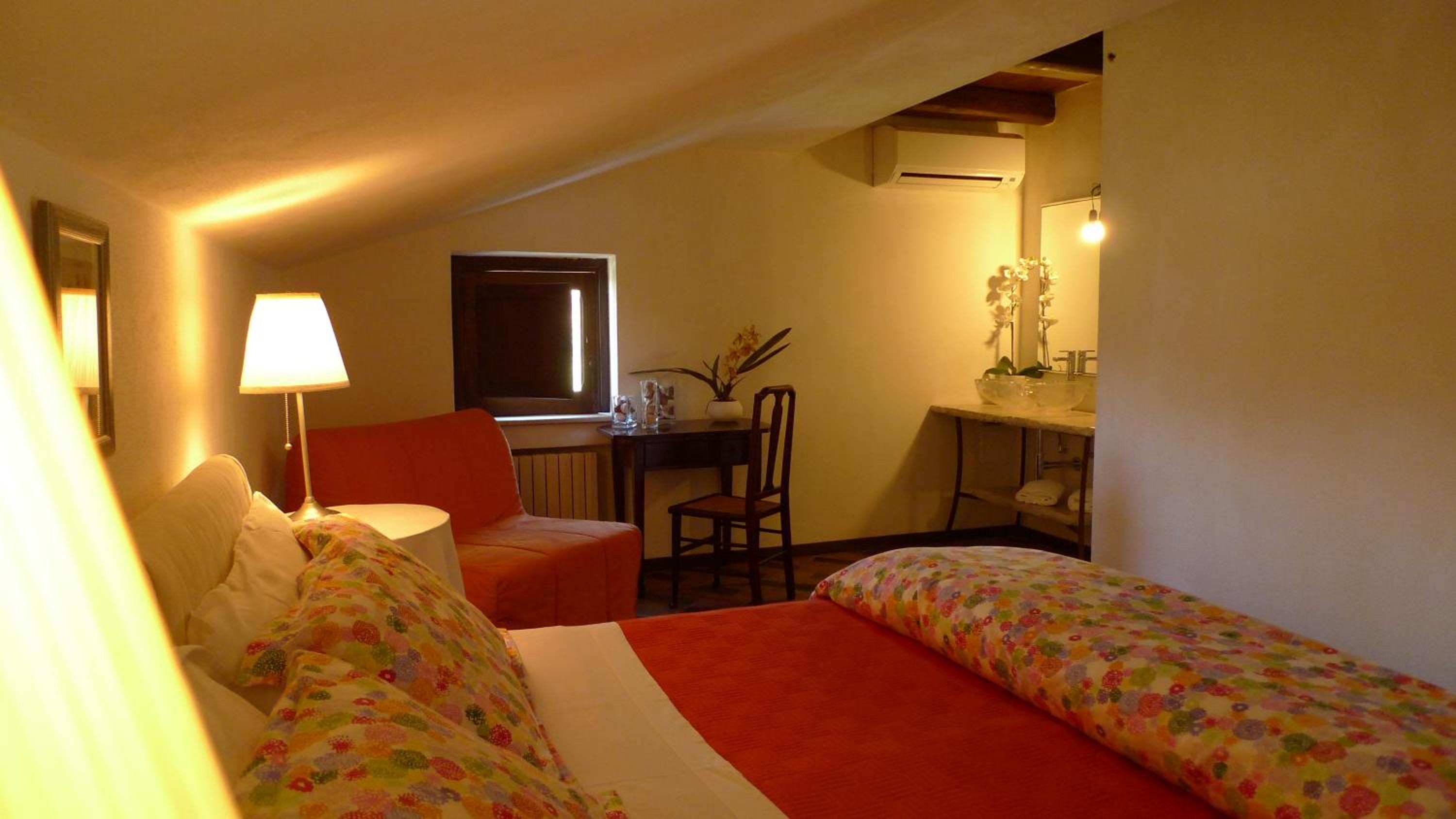 Double or Twin Room with Extra Bed (3 Adults)