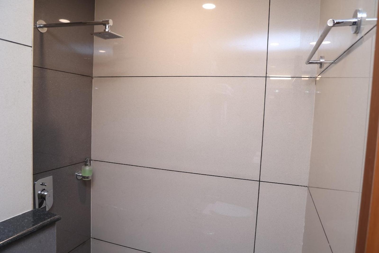 Superior Double or Twin Room - Photo 7