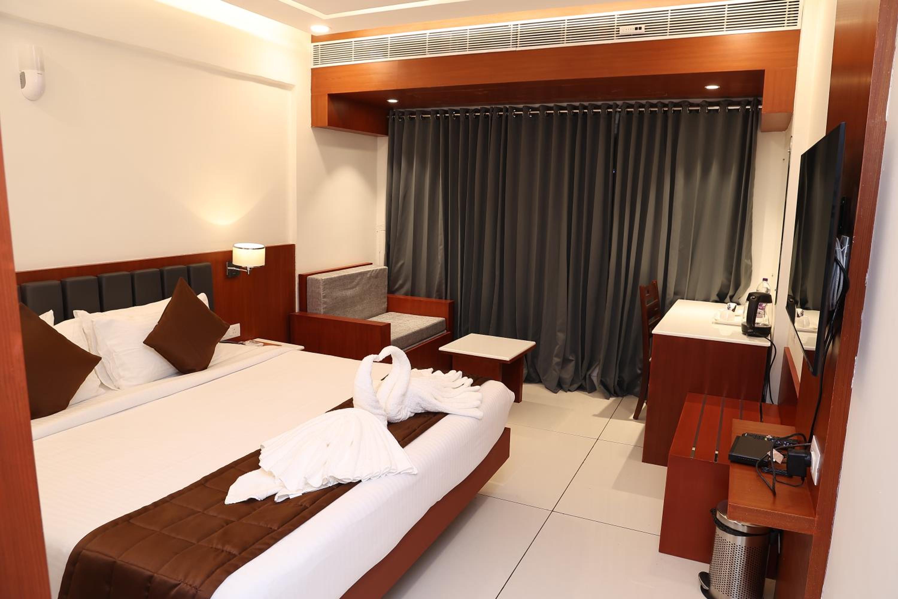 Superior Double or Twin Room - Photo 1