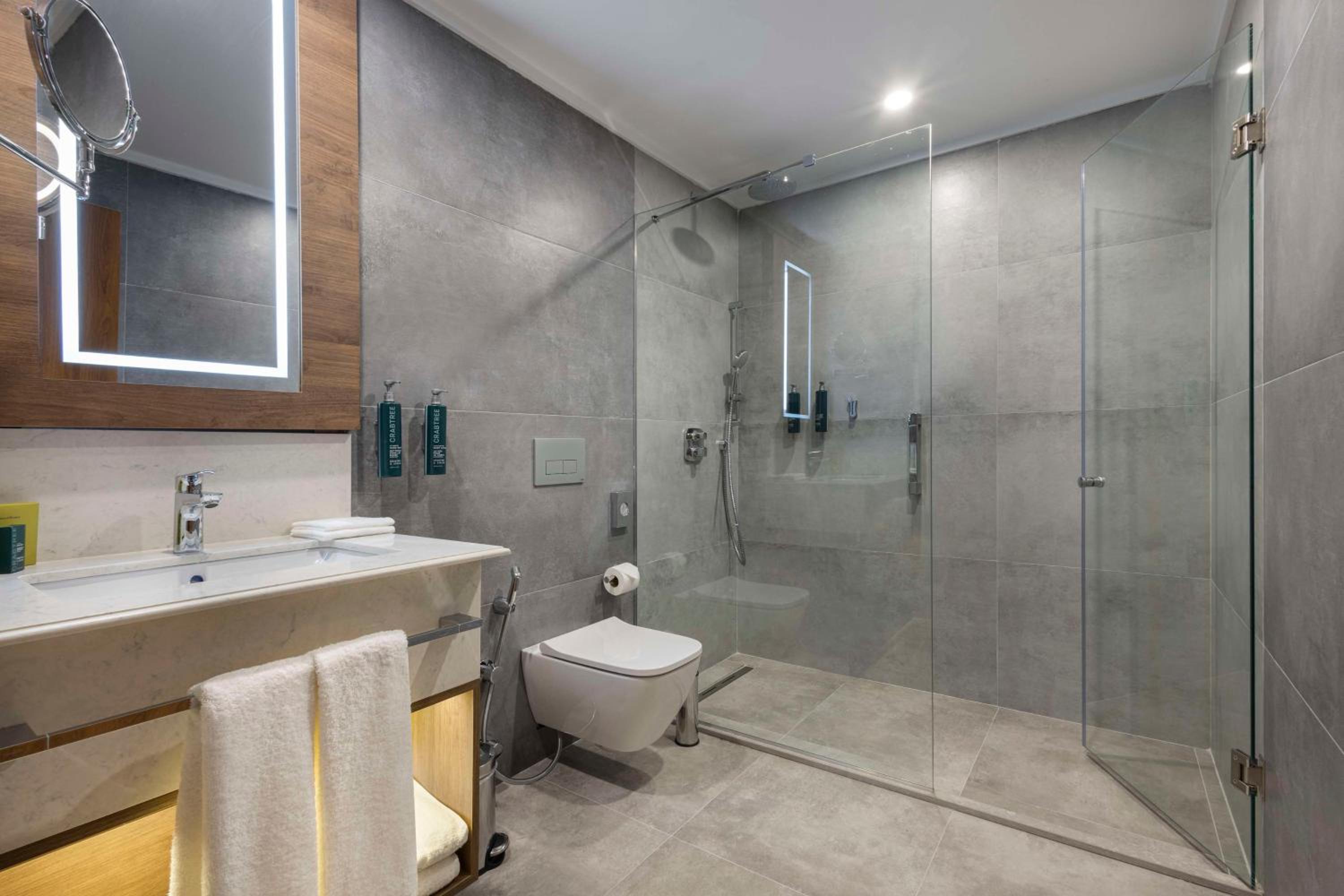 Four-Bedroom Connecting Family Suite