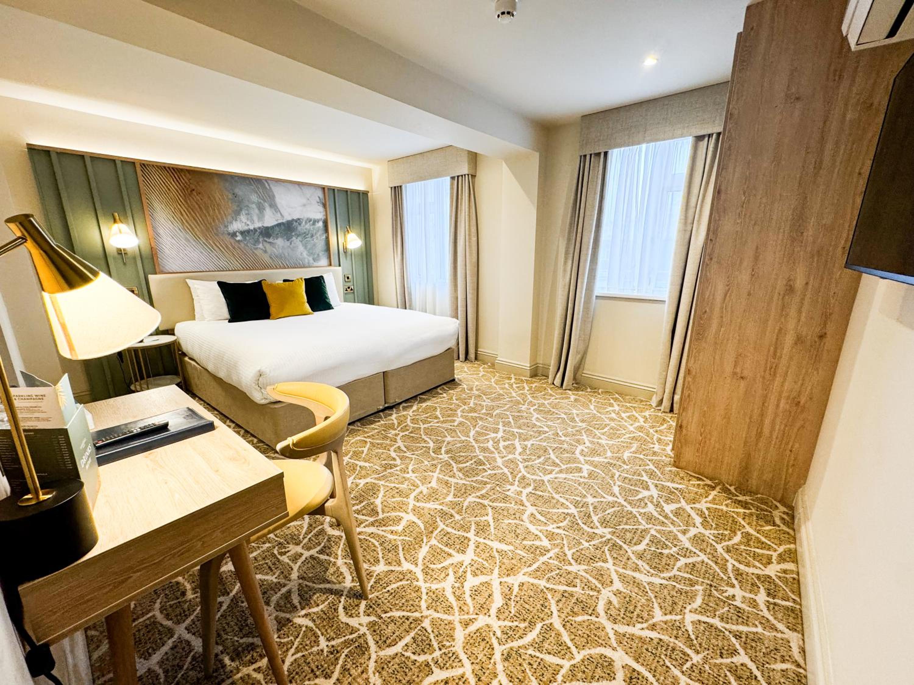 Classic King or Twin Room - Photo 5