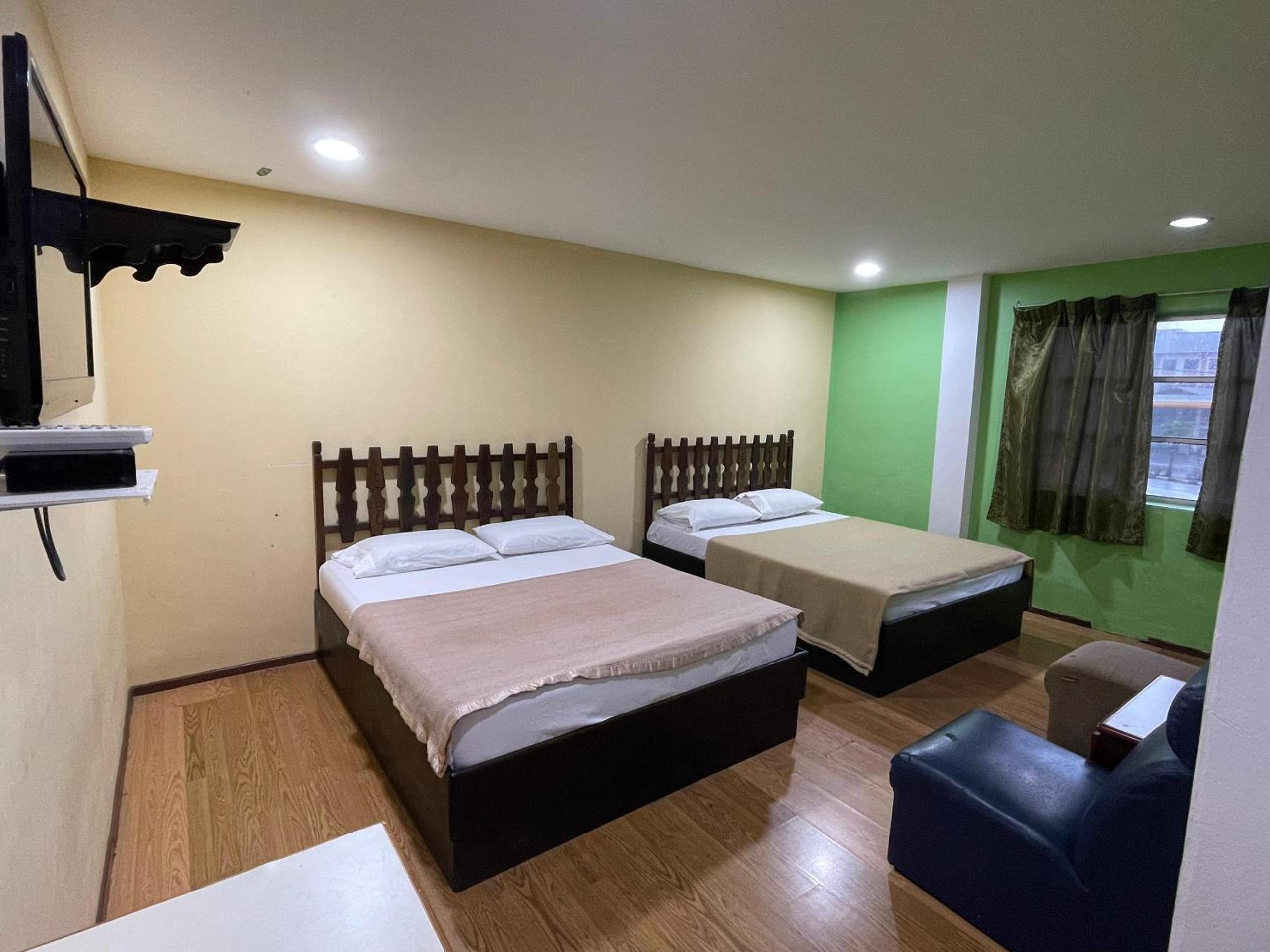 Standard Family Room