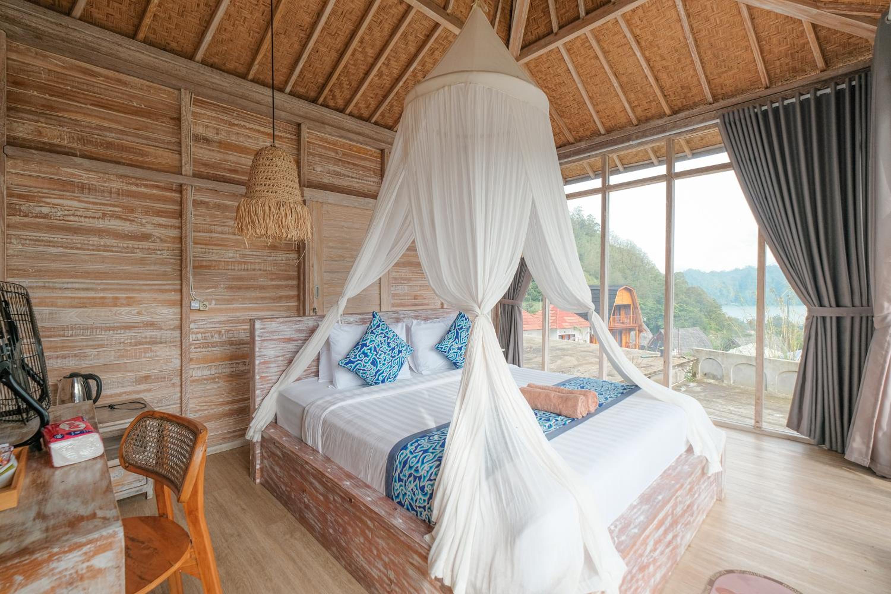 Deluxe Double Room - Photo 8