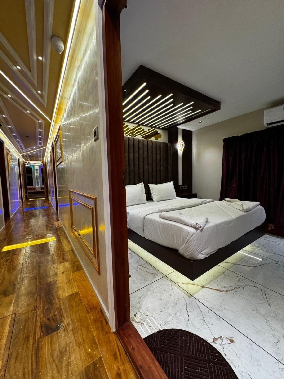 Family Suite photo 3