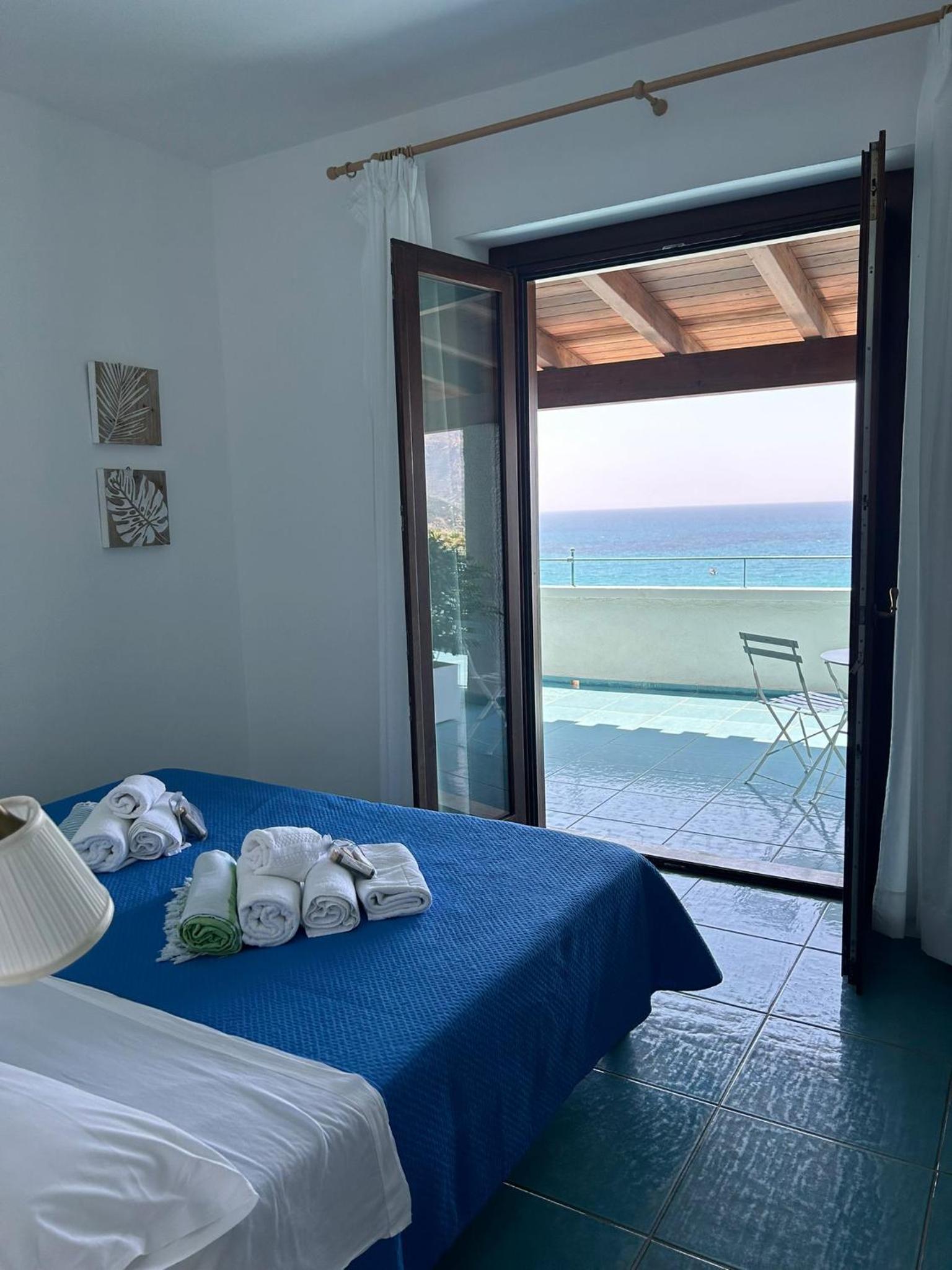 Double Room with Sea View