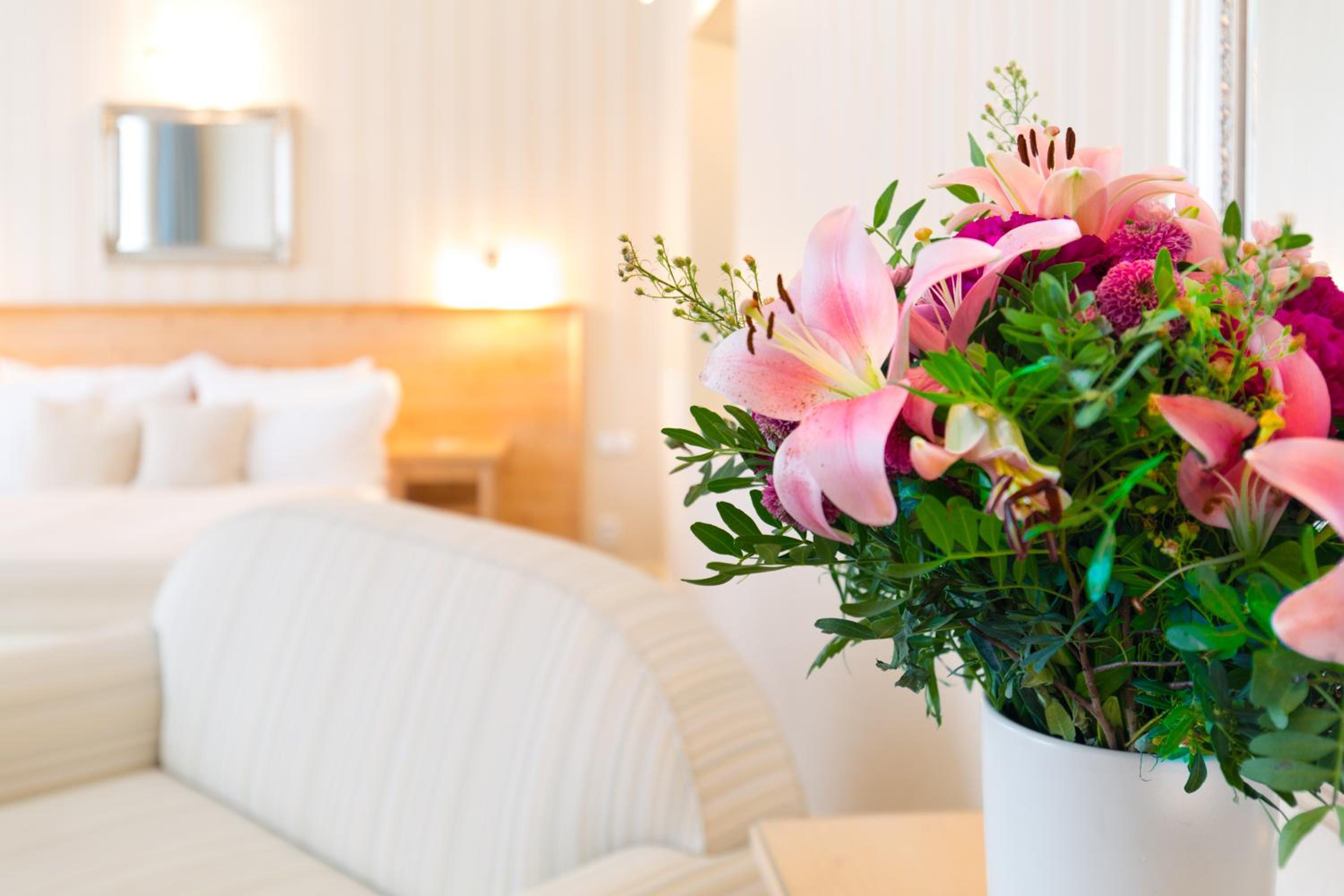 Deluxe King Suite