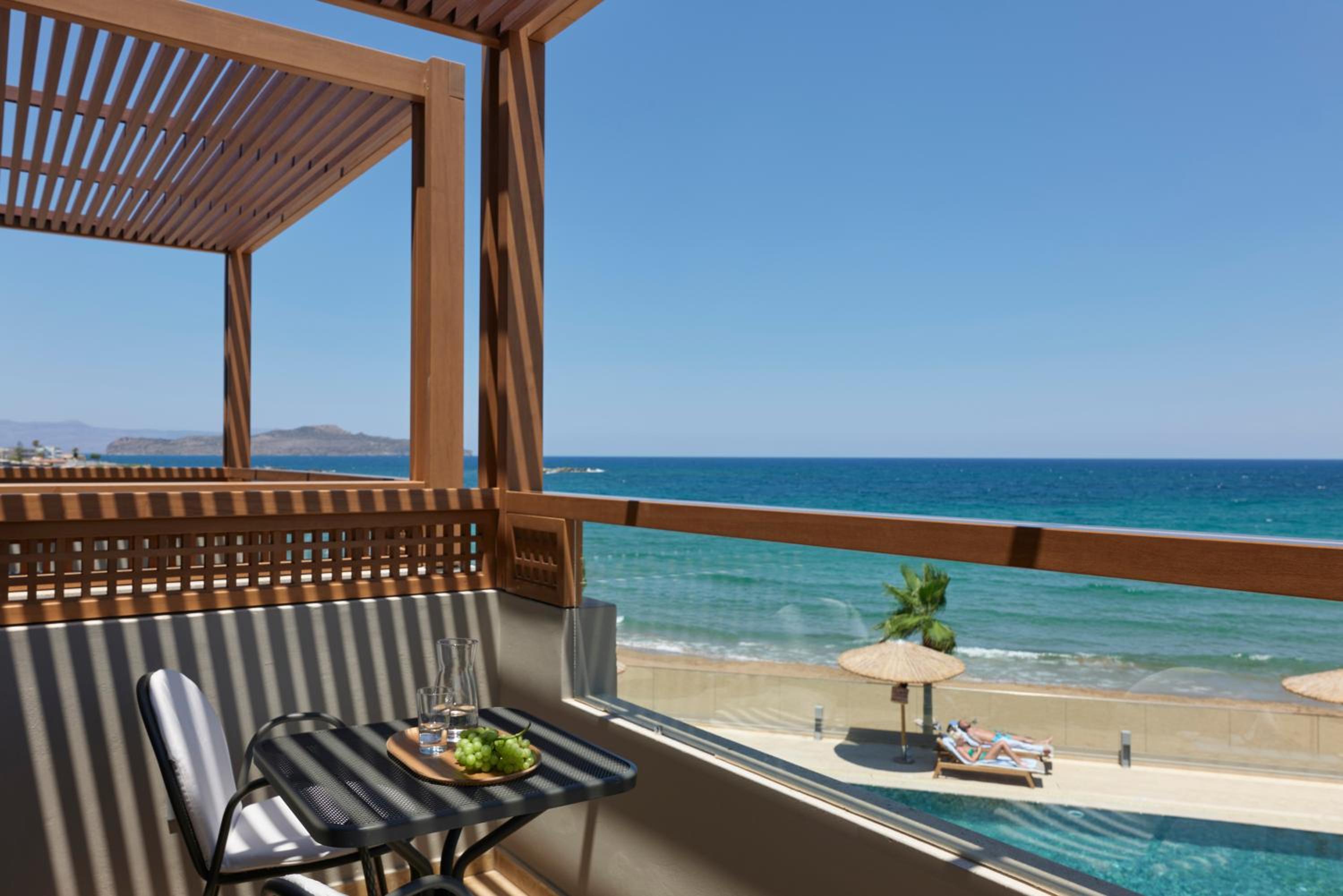 Junior Suite Frontal Sea View