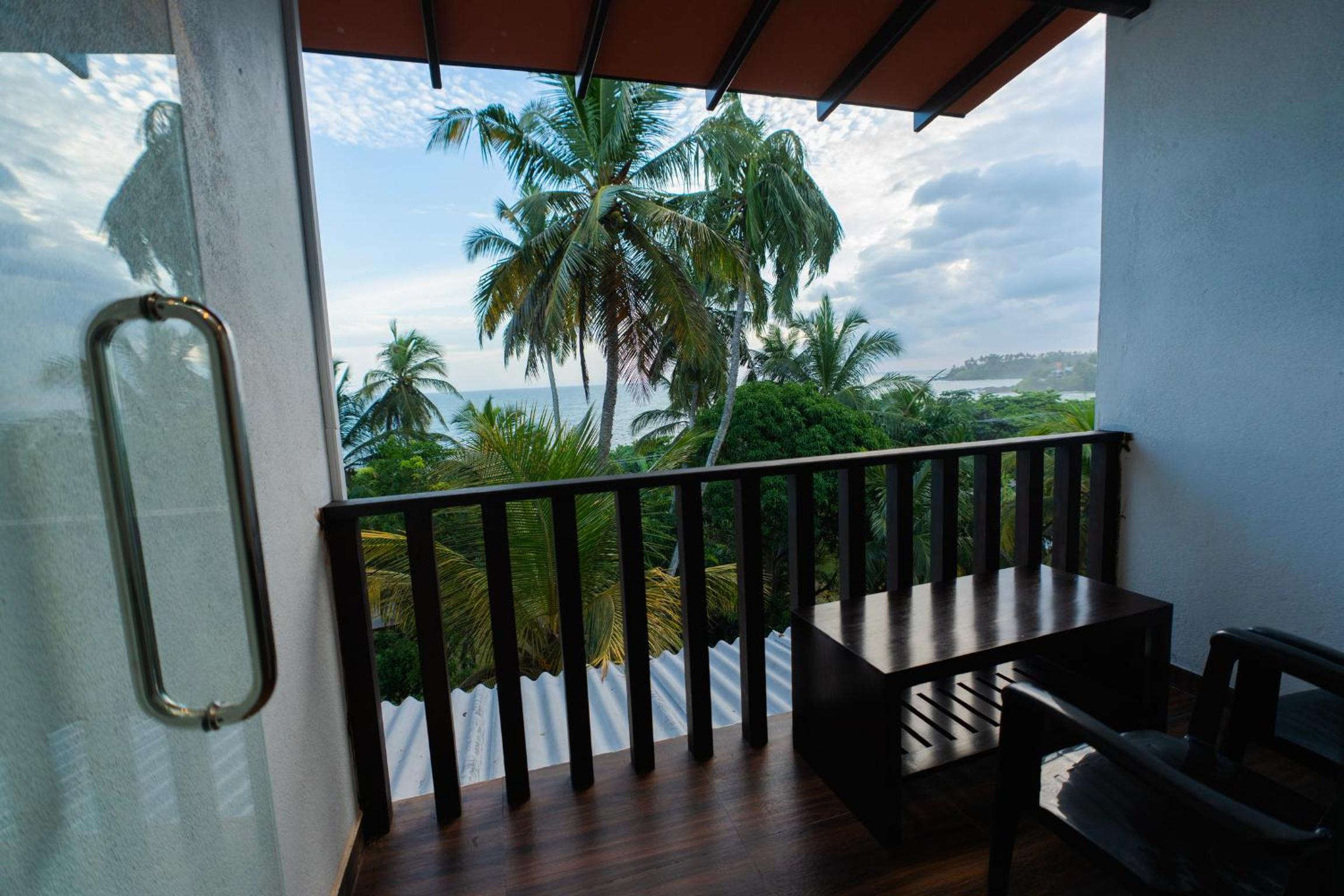Double Room with Balcony and Sea View