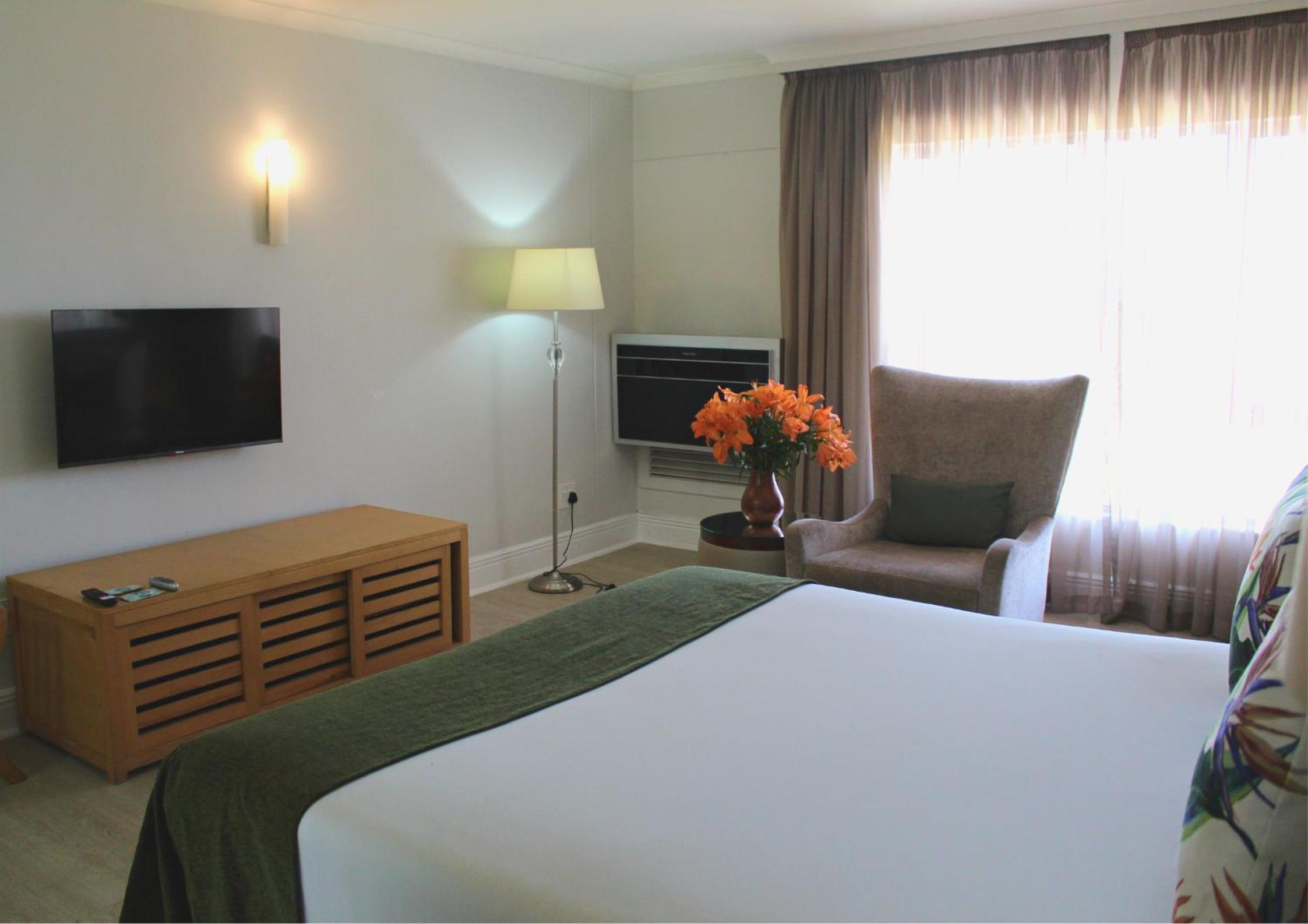 Deluxe Double or Twin Room with River View - Photo 2