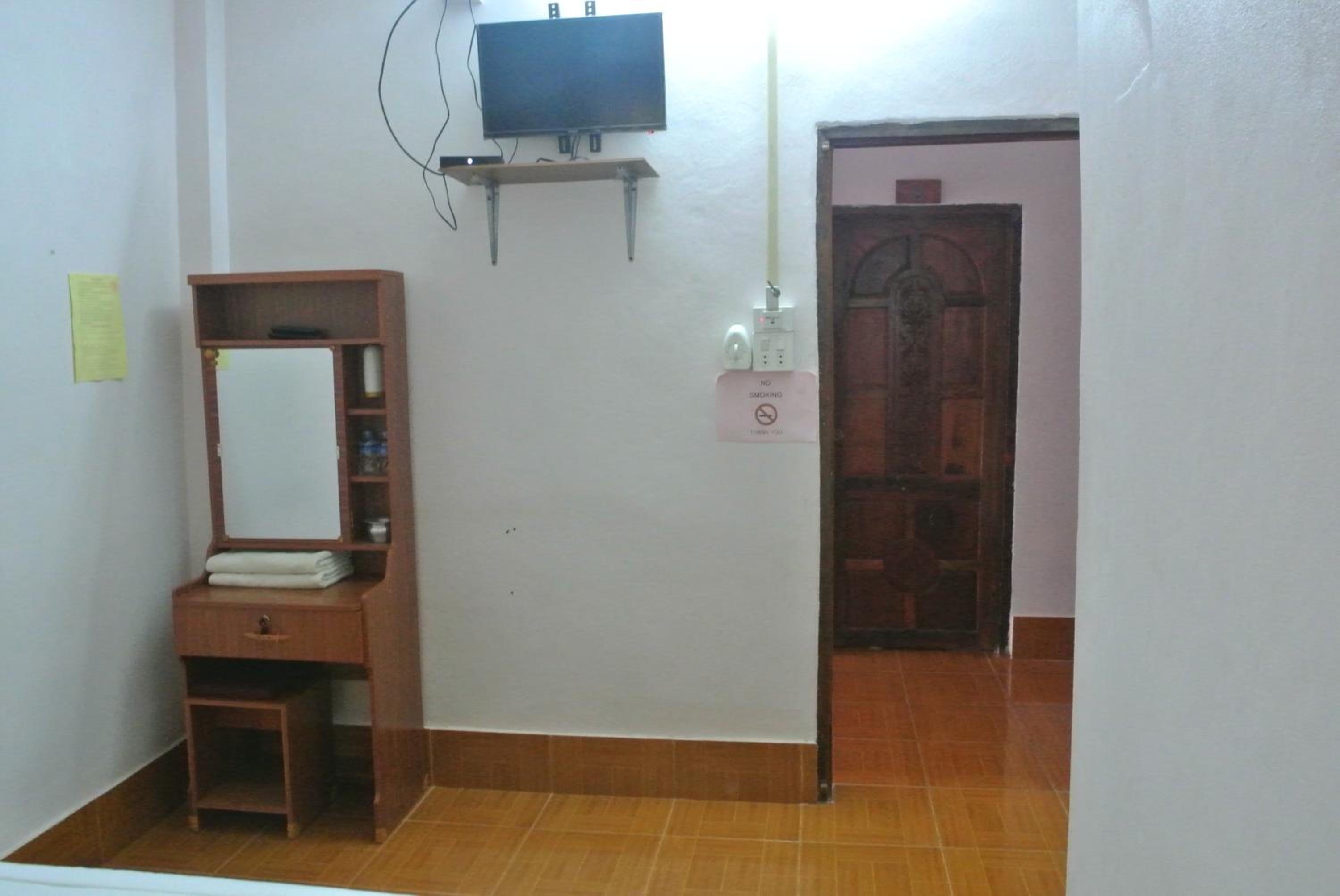 Budget Triple Room photo 1
