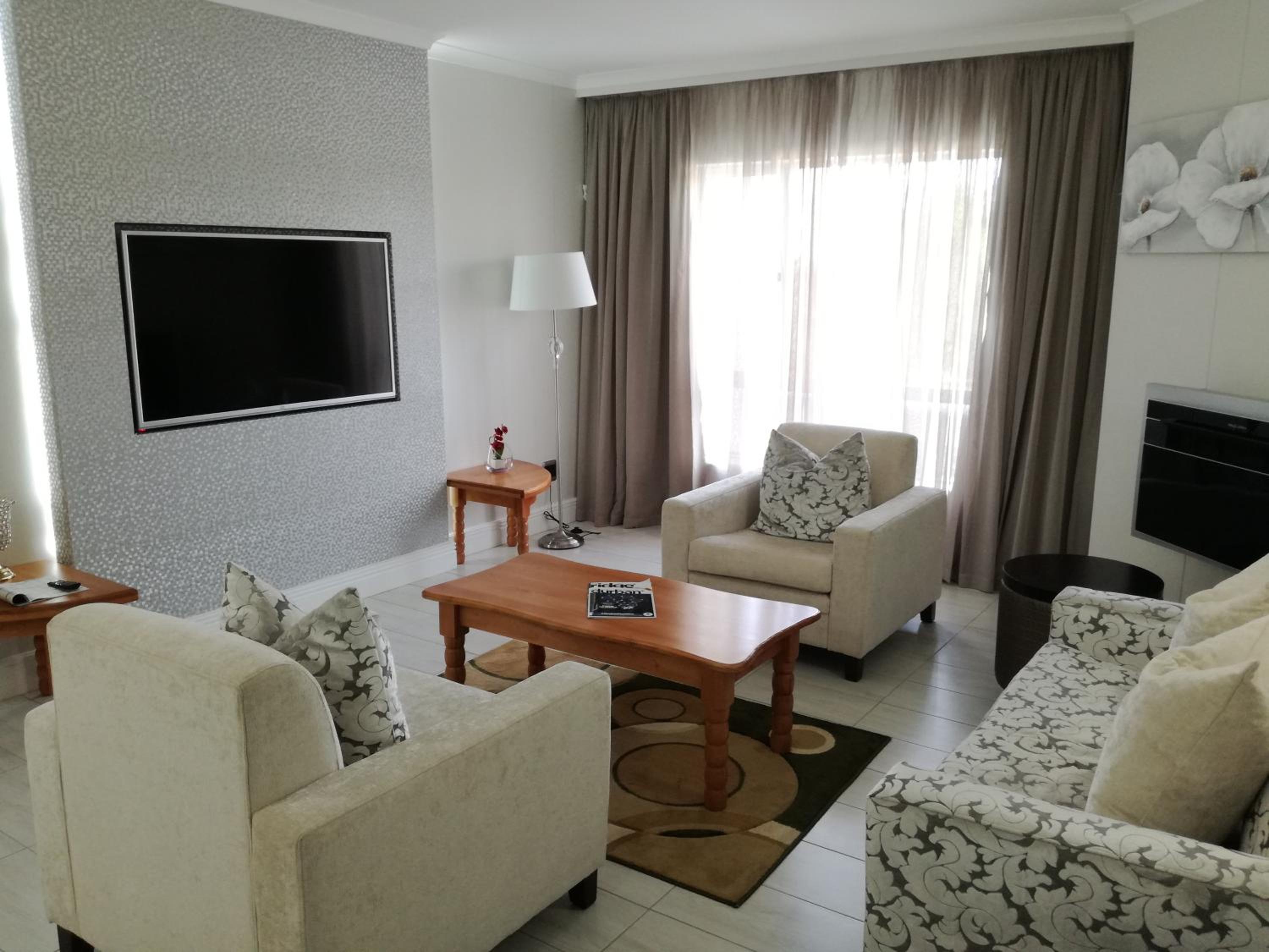 Family Suite - Photo 2