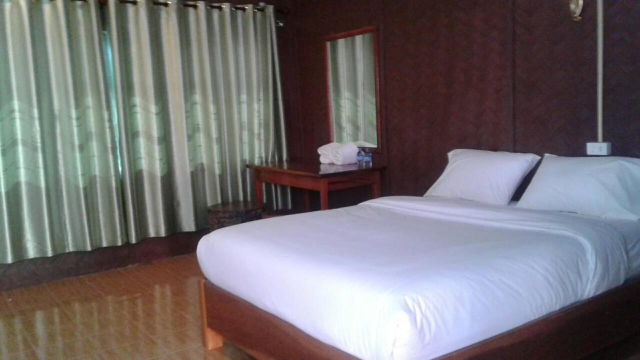 Budget Double Or Twin Room photo 3