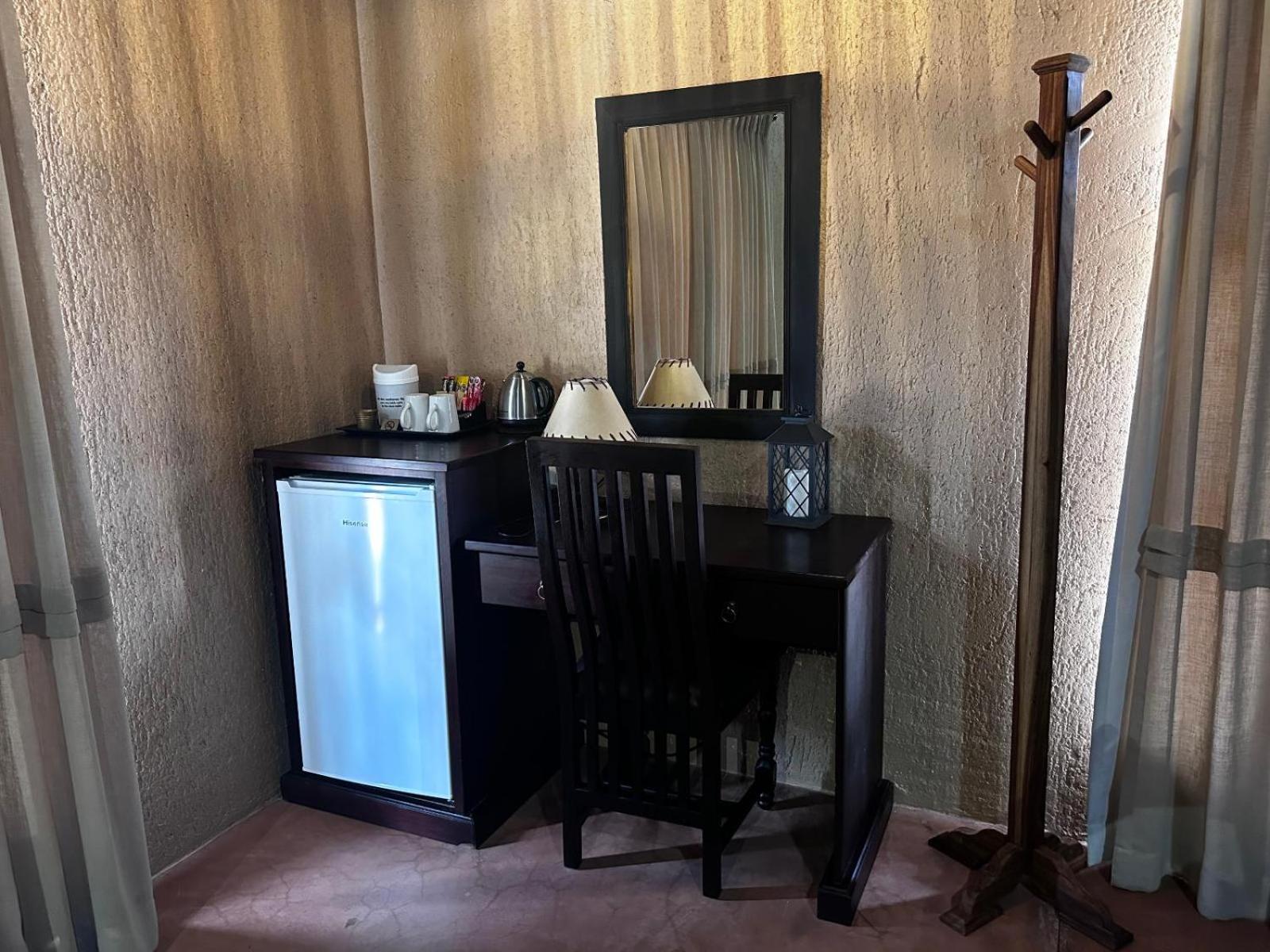 Comfort Queen Room photo 2