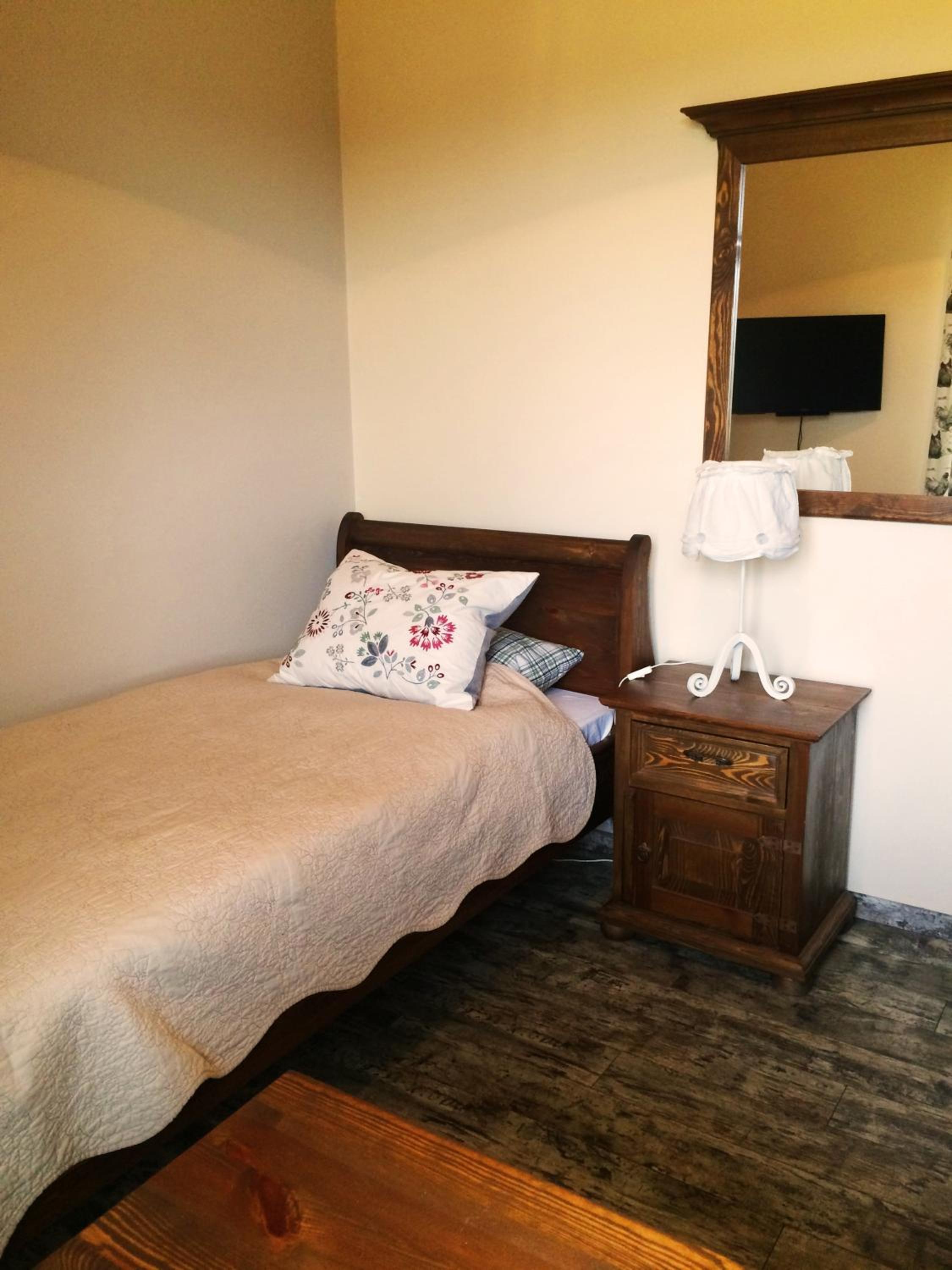 Single Room with Private External Bathroom photo 2