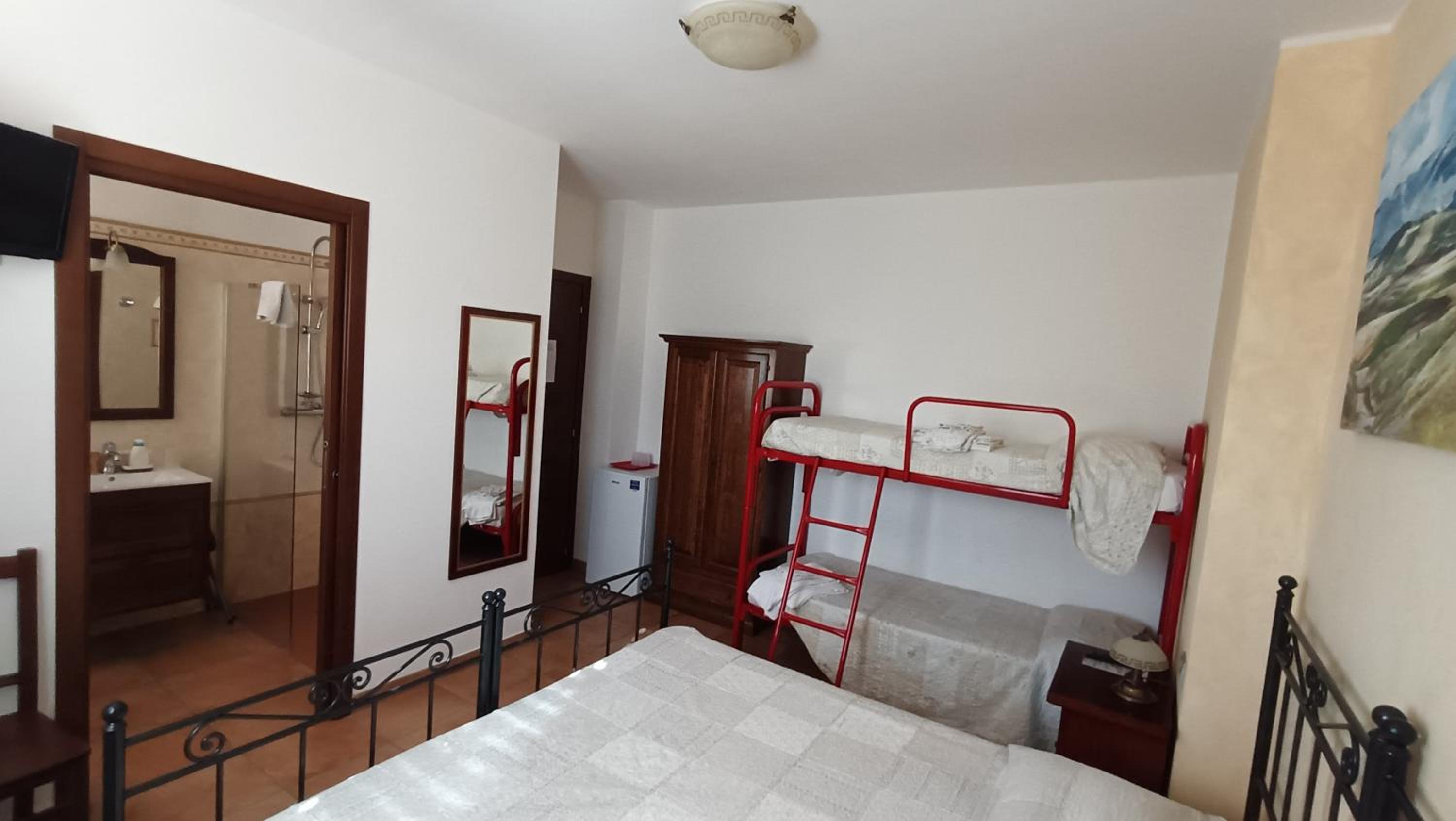 Standard Double or Twin Room with Garden View photo 2