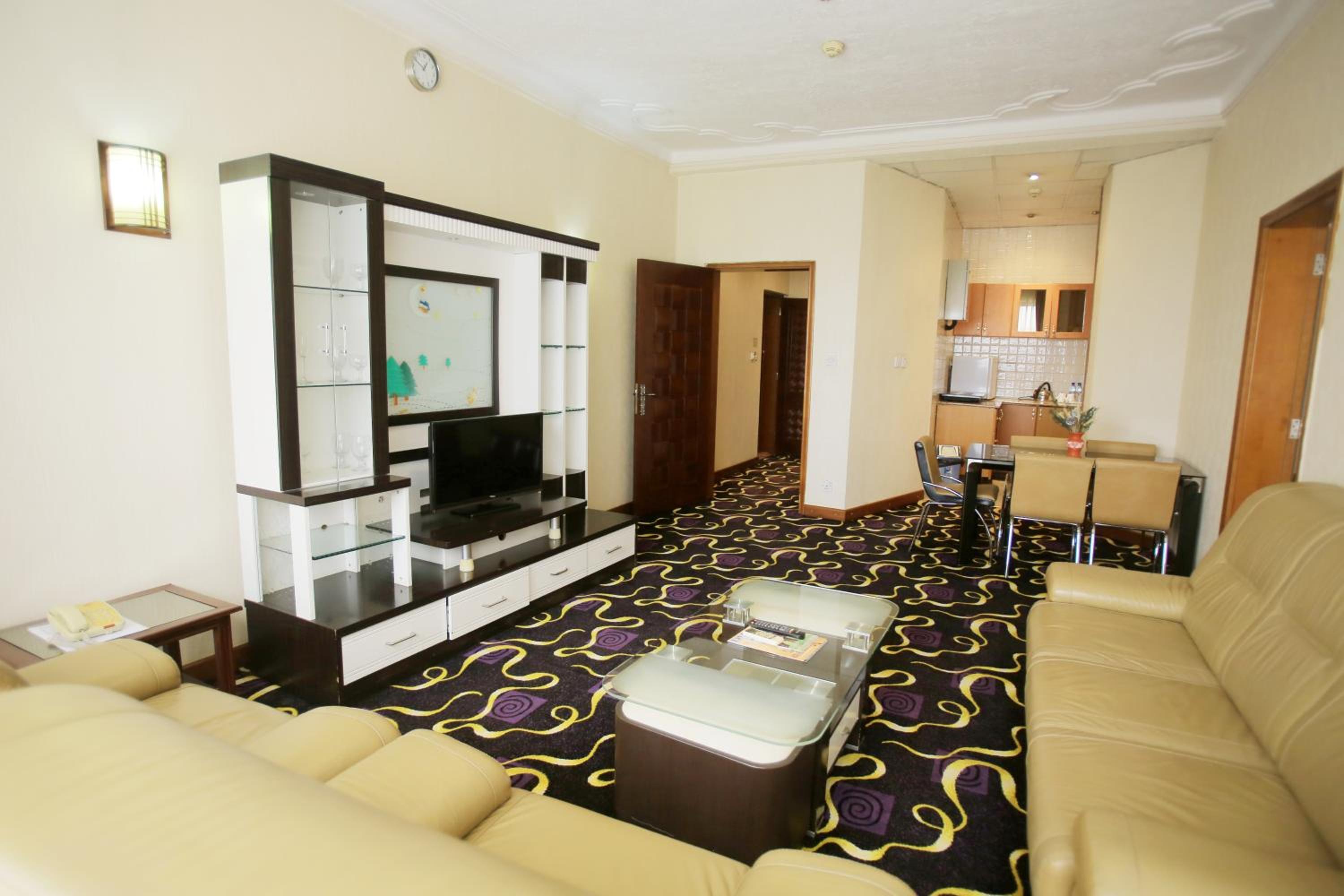 Executive Suite photo 1