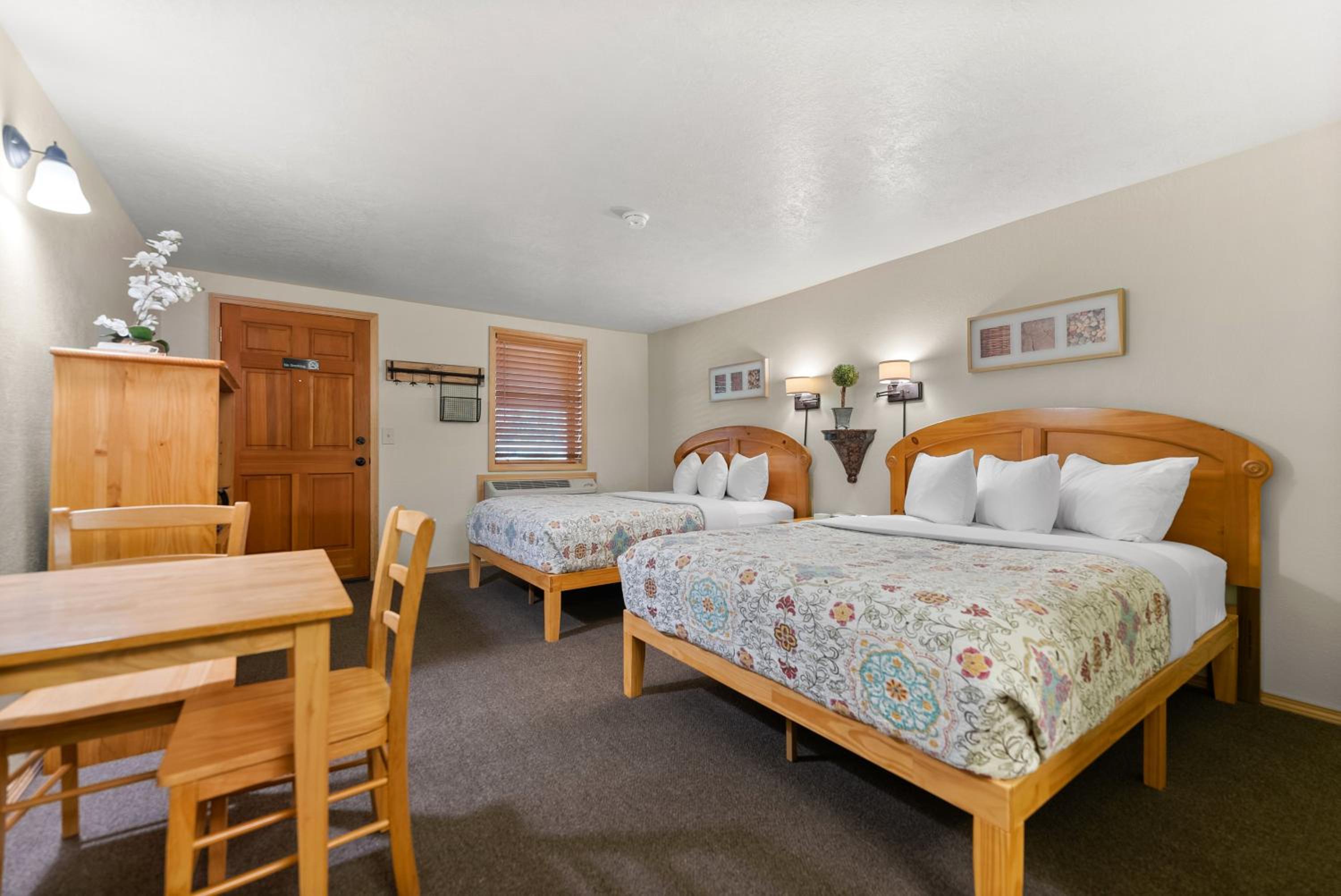 Budget Double or Twin Room photo 3