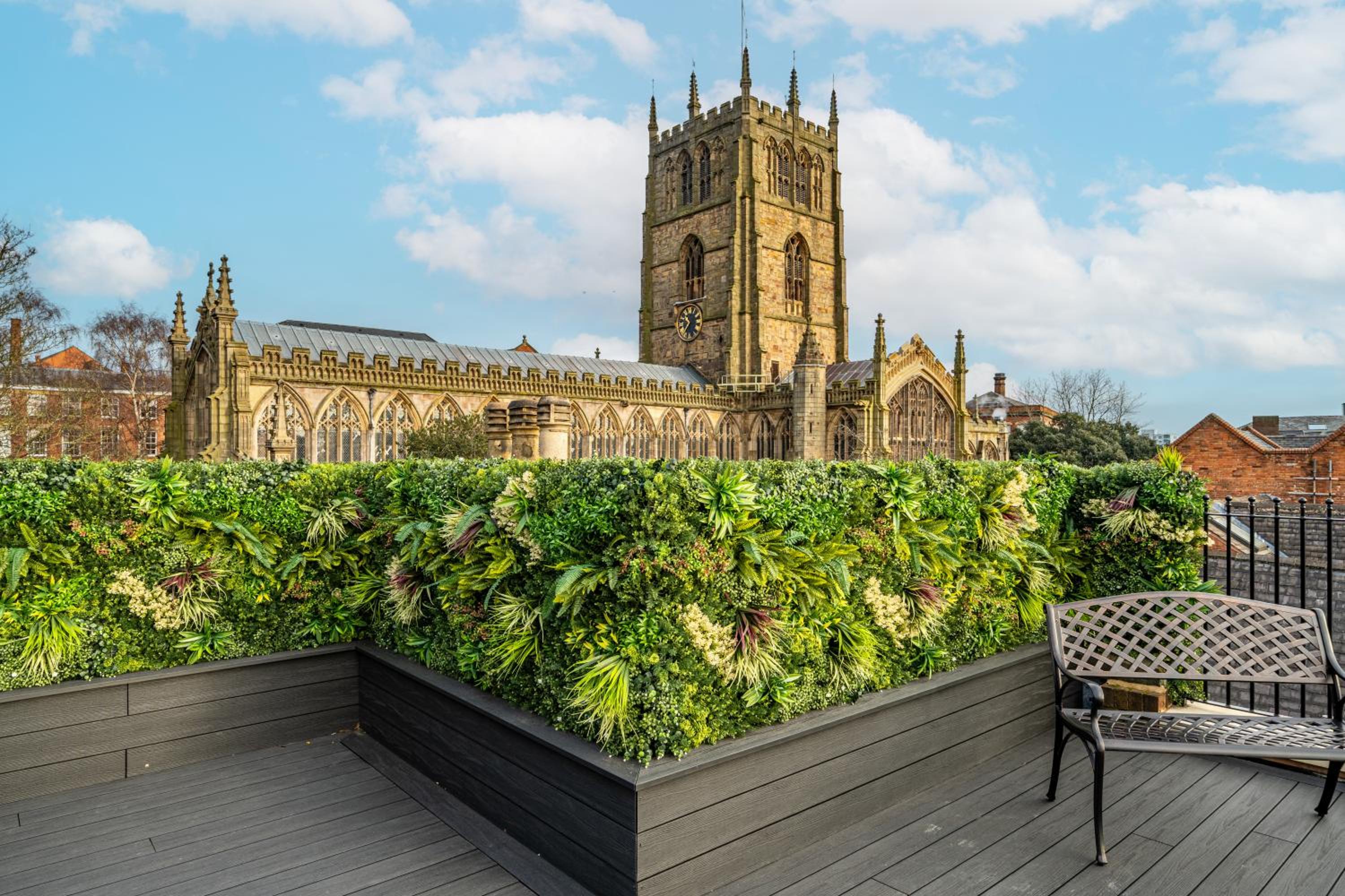 Suite with Roof Top Terrace