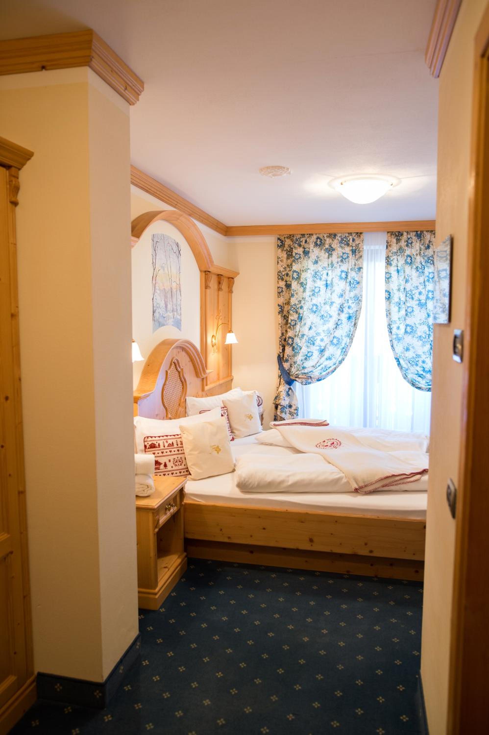 Comfort Double or Twin Room photo 2