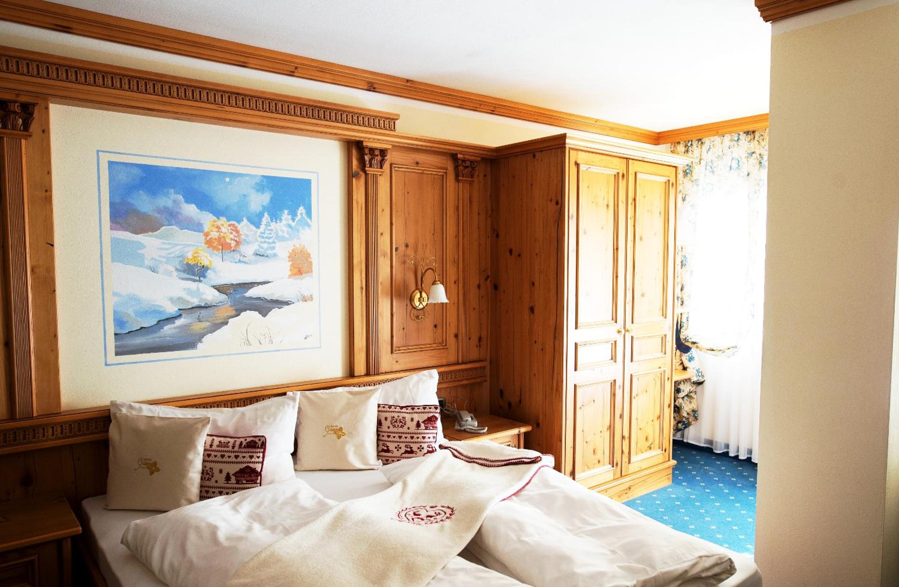 Comfort Double or Twin Room photo 3