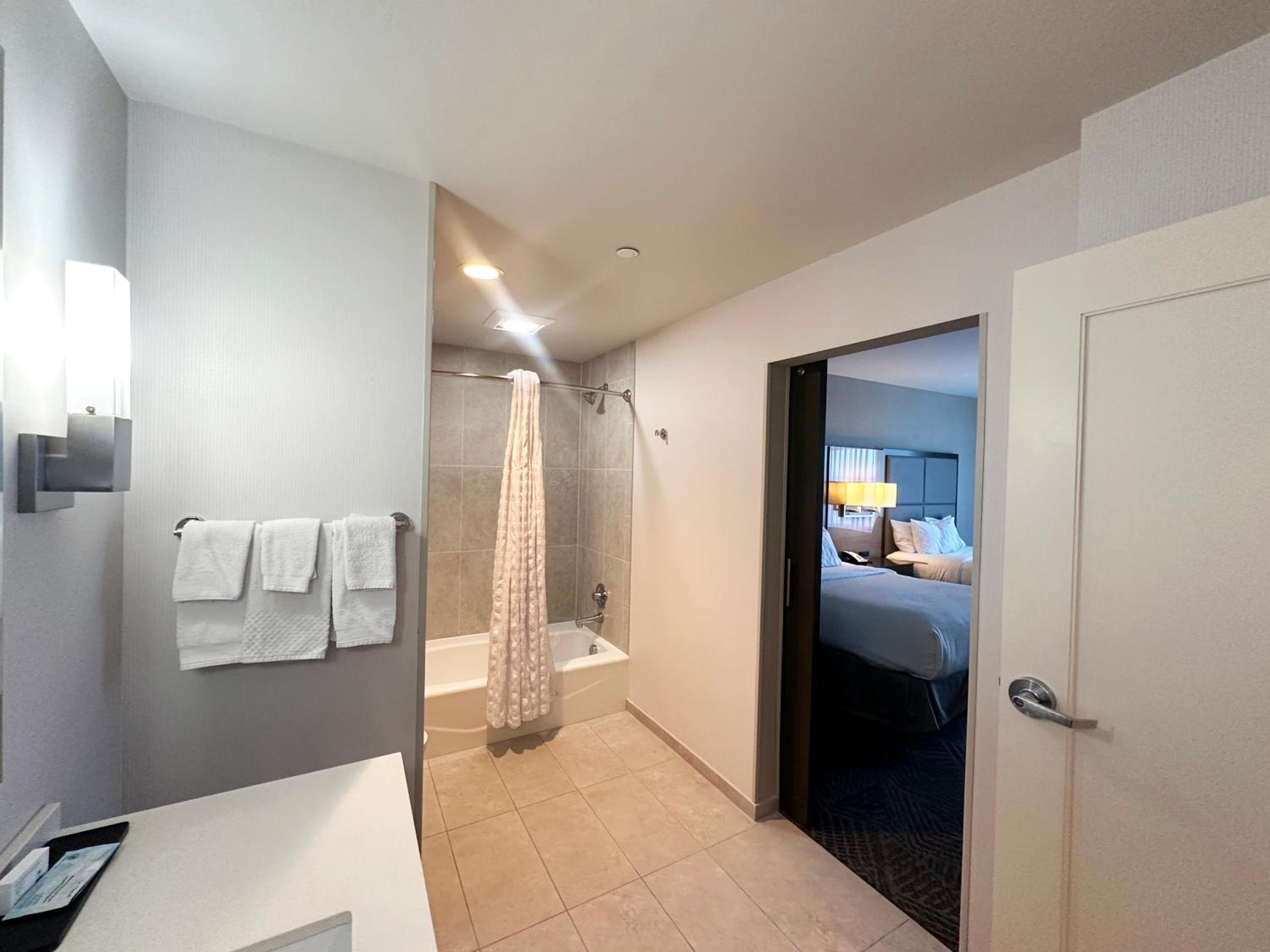 Two-Room Queen Suite with Tub - Mobility Accessible photo 1