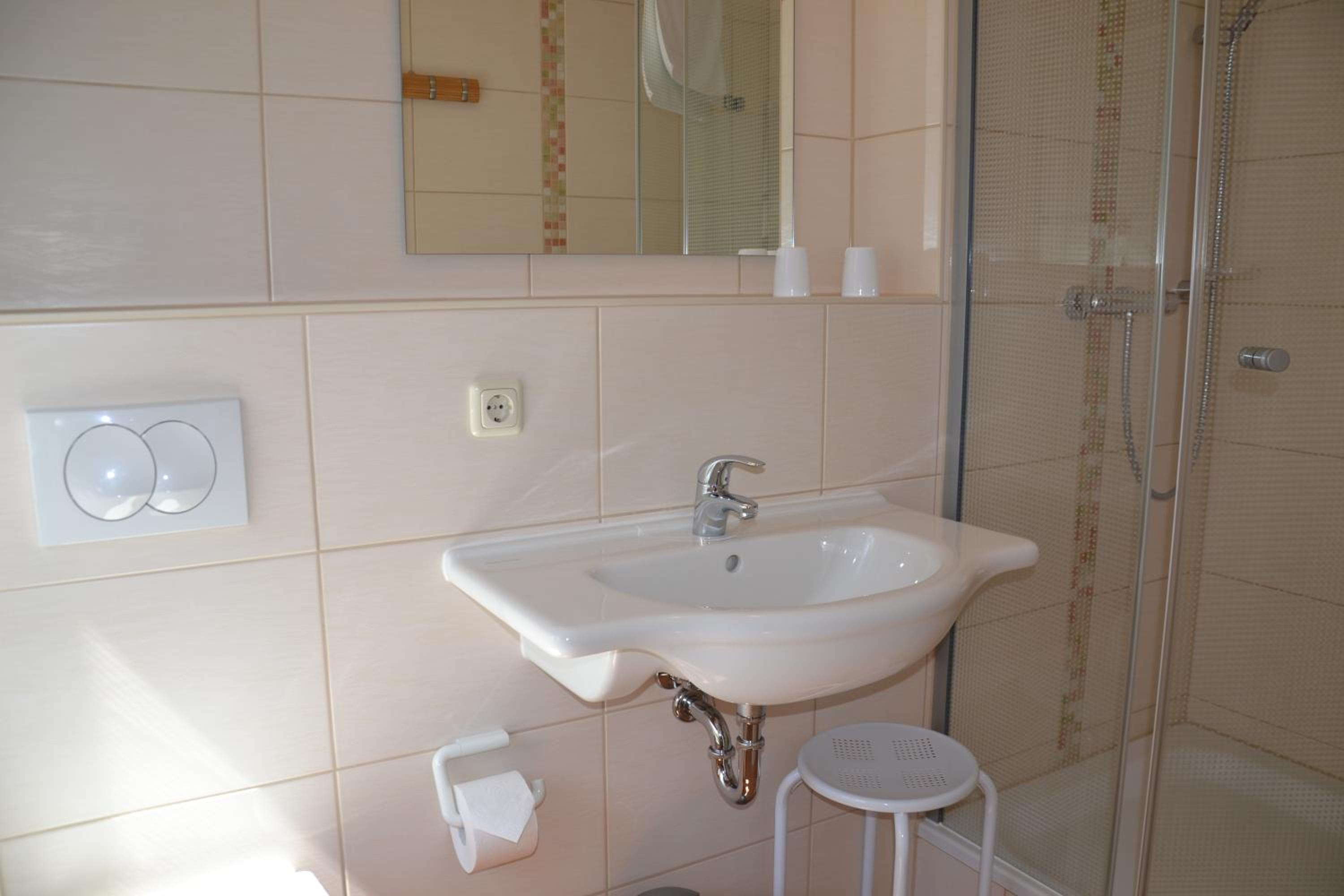Studio Apartment photo 3