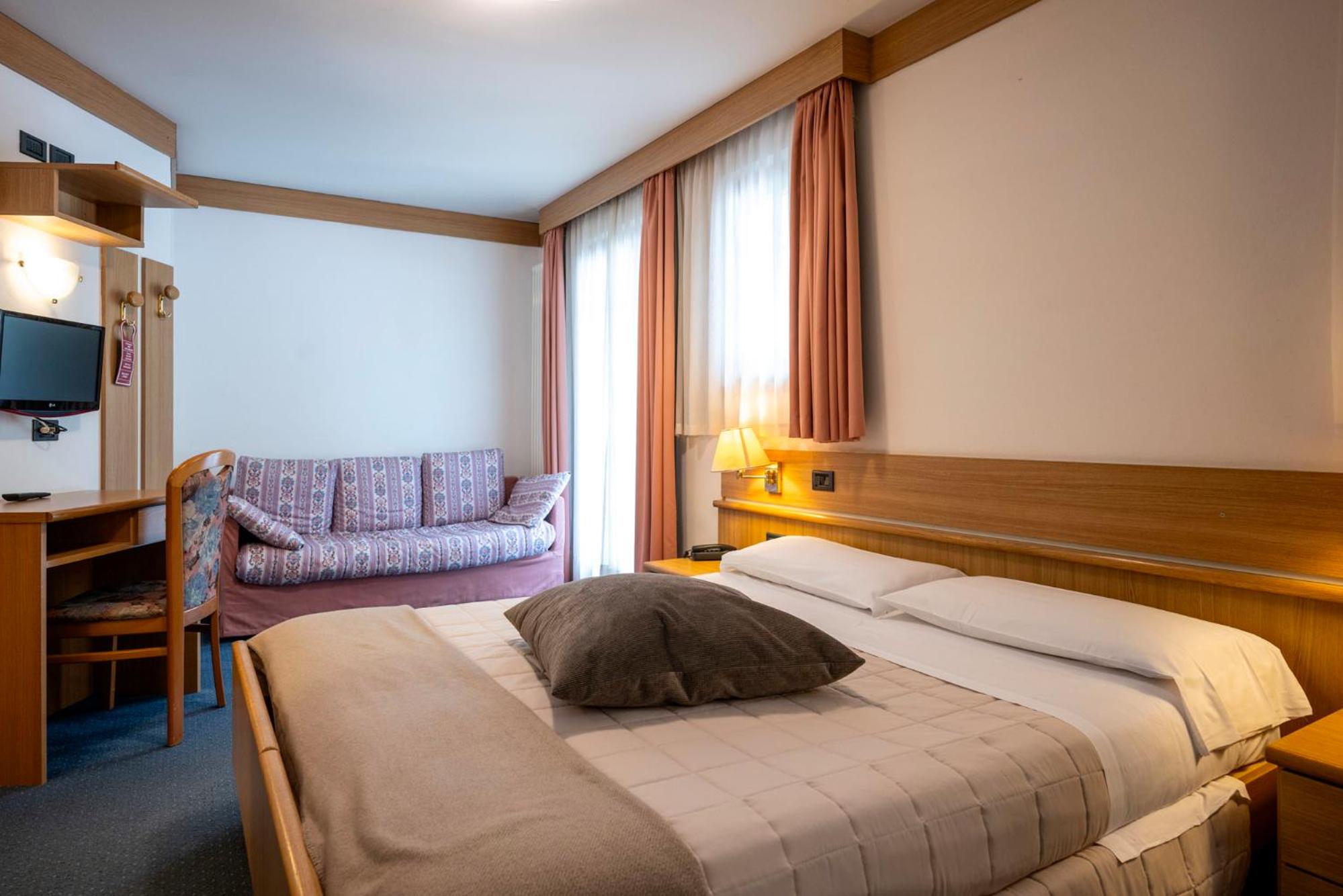 Triple Room with Balcony