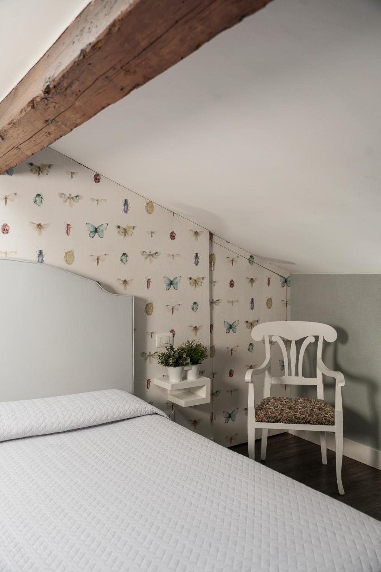 Double Room - Attic - Photo 5