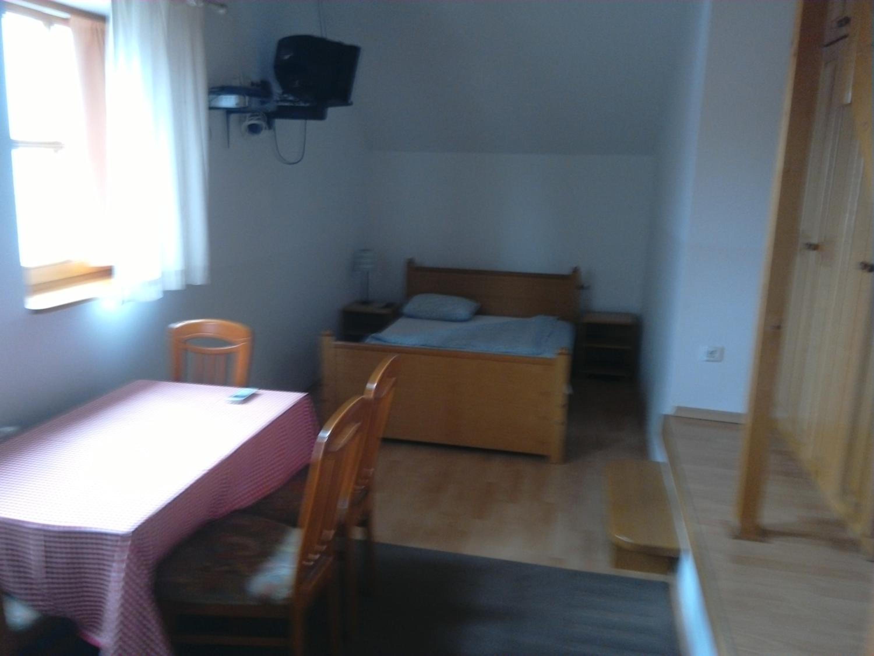 Studio (3 Adults) - Photo 4
