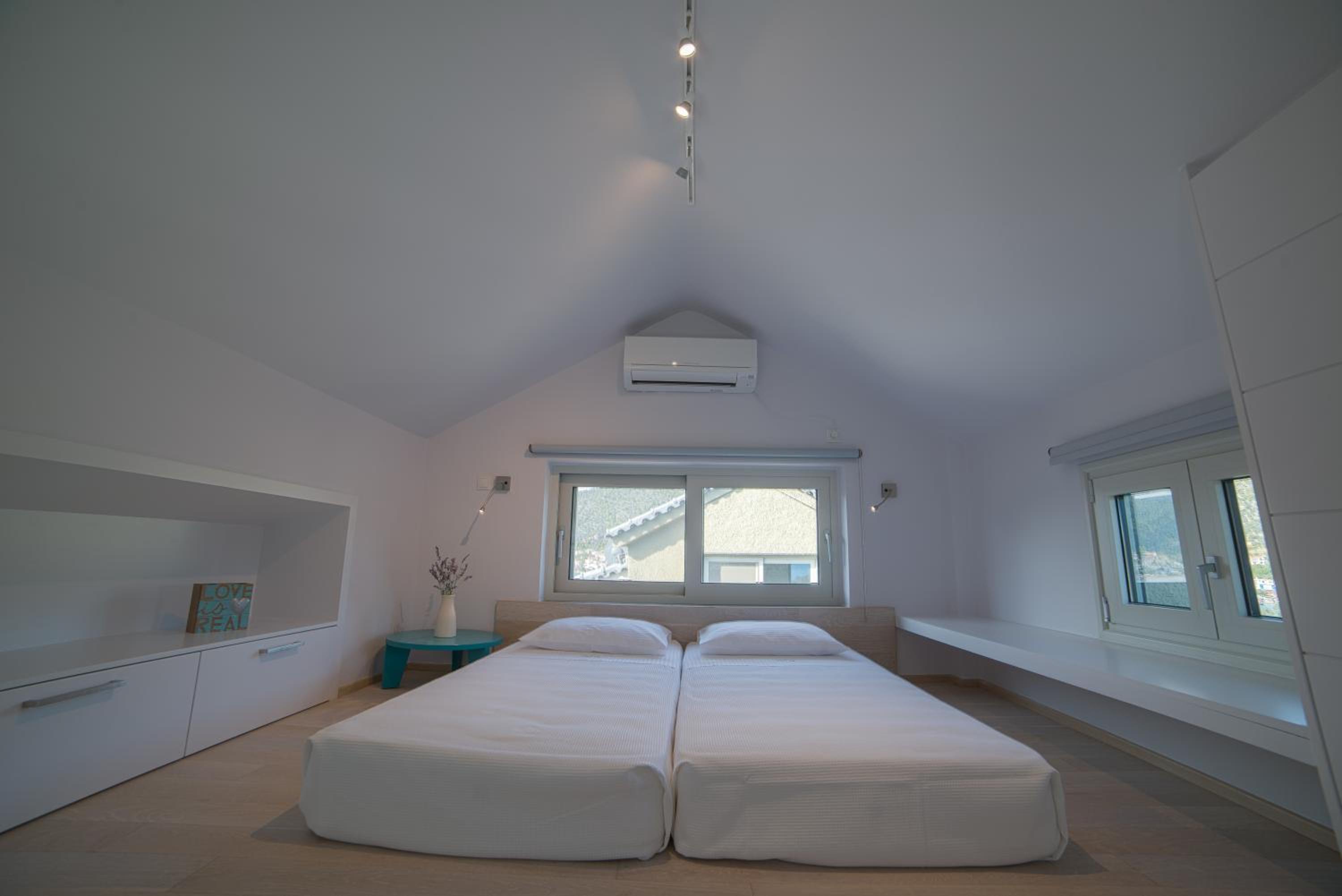 Apartment with Sea View photo 1