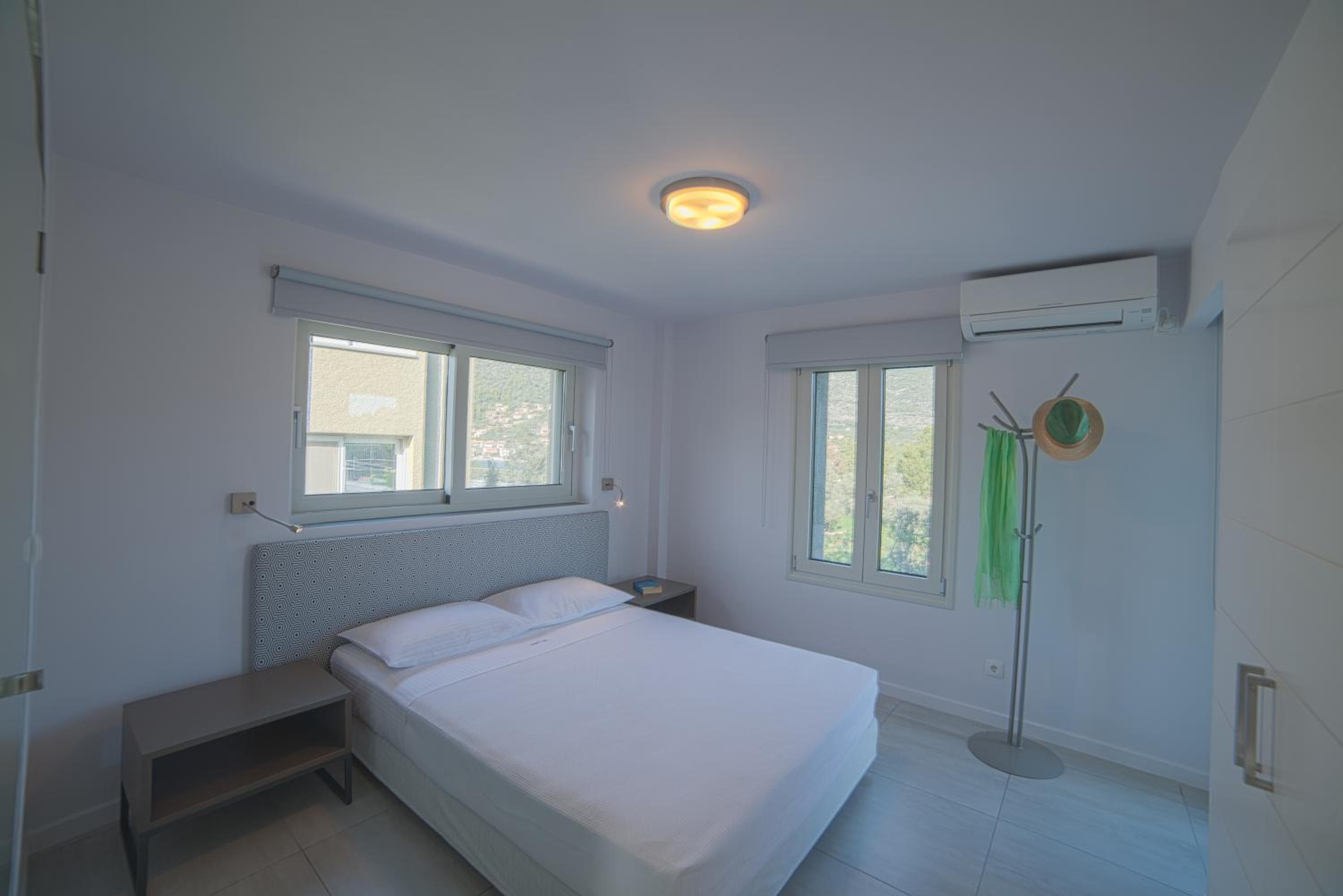 Apartment with Panoramic Sea View photo 1