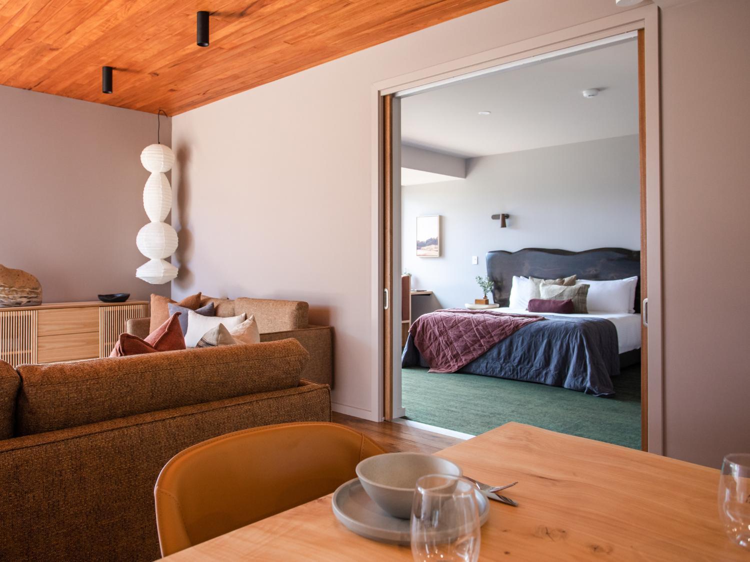 Peninsula Suite photo 2
