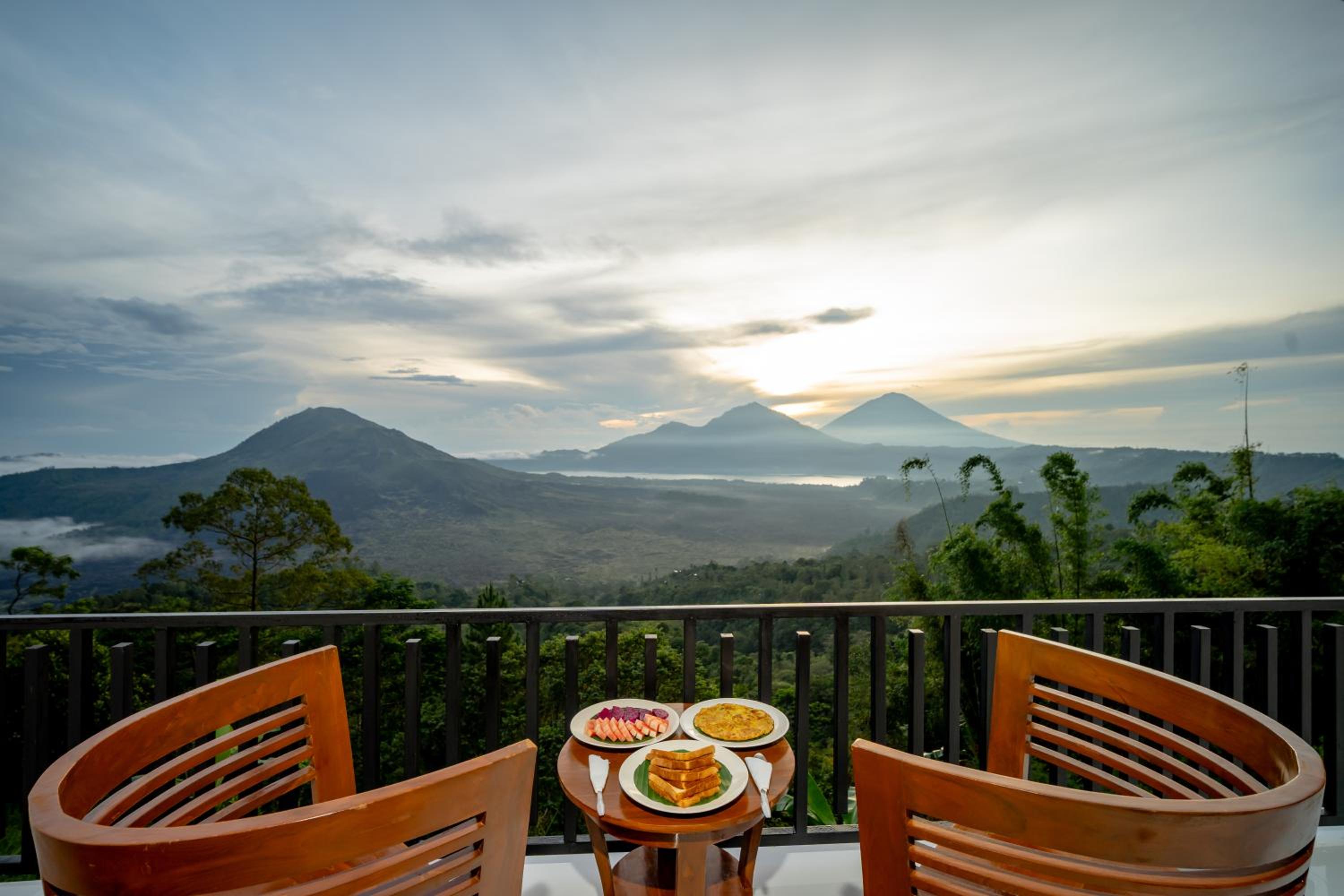 Suite with Mountain View - Photo 1