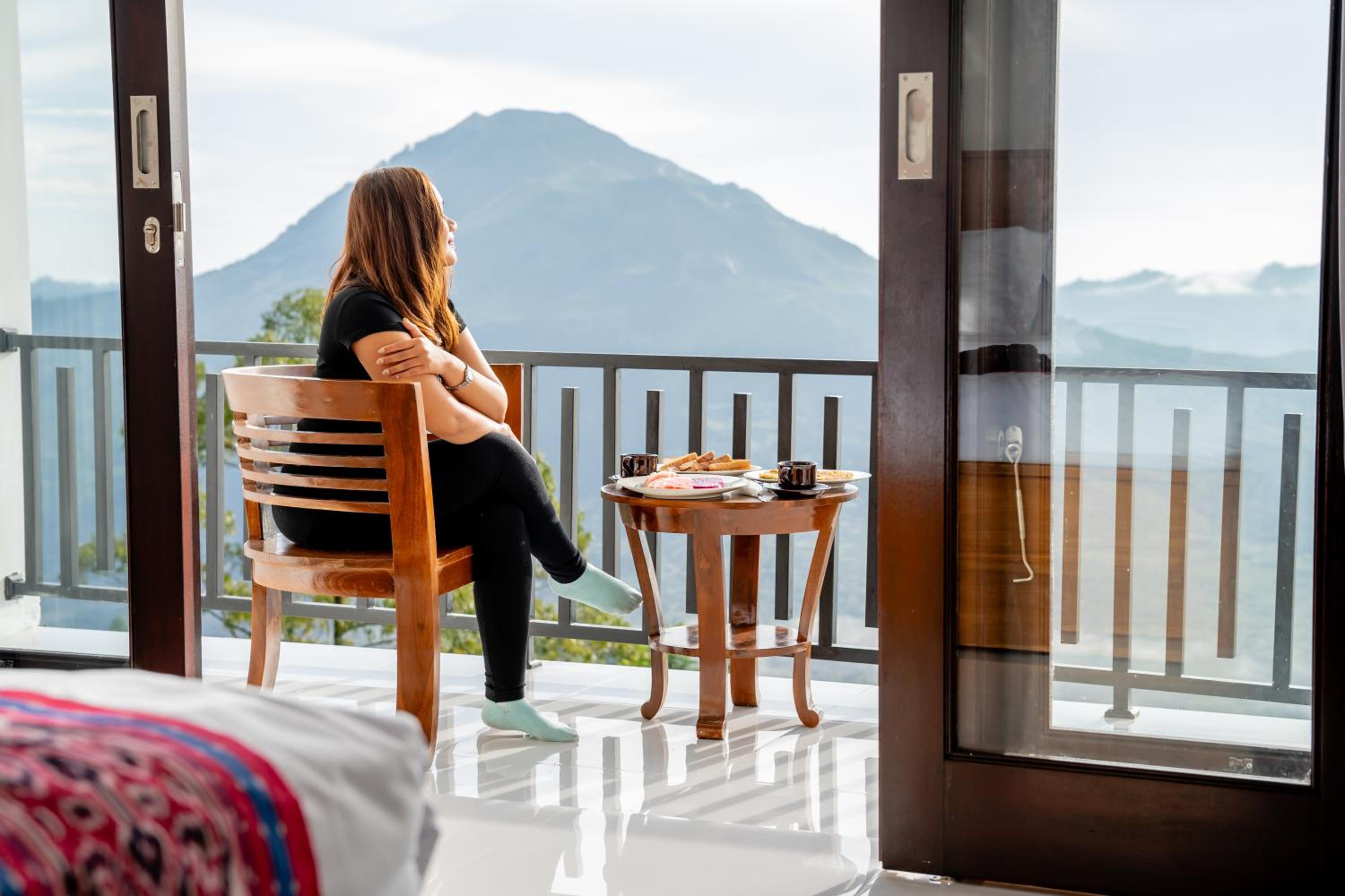 Suite with Mountain View - Photo 15